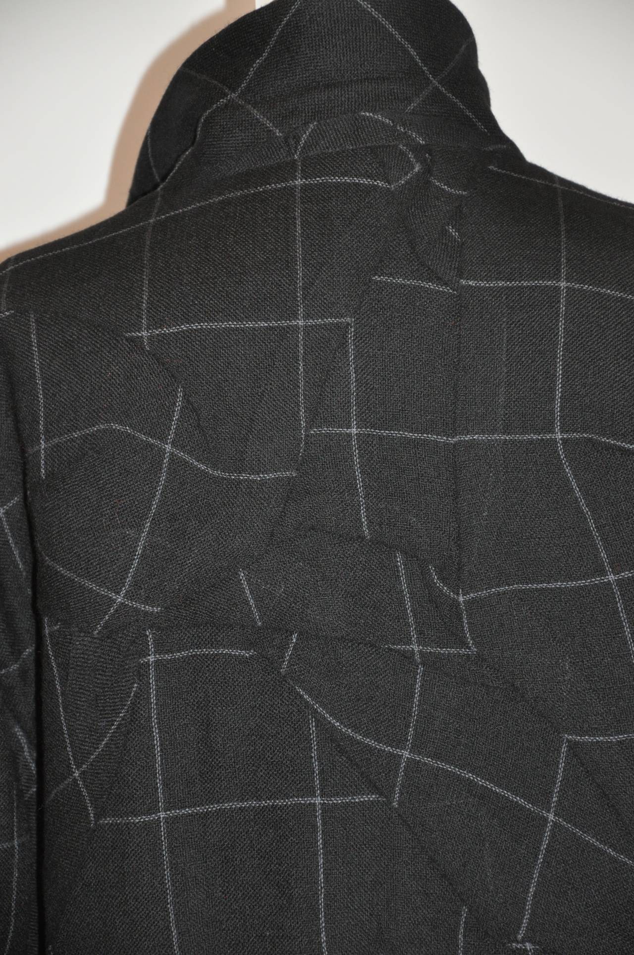 Issey - Laine noire à carreaux déconstruite pour homme  Veste/veste à capuche Pour hommes en vente