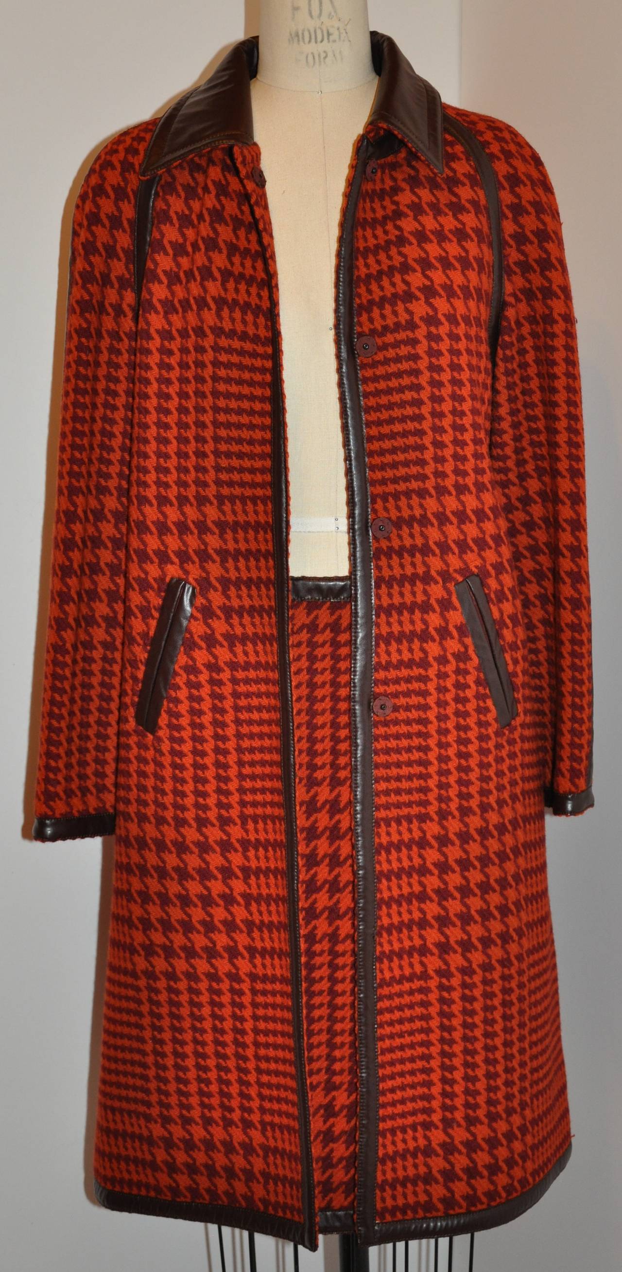 Rosso Gonna e giacca Alberta Ferretti 