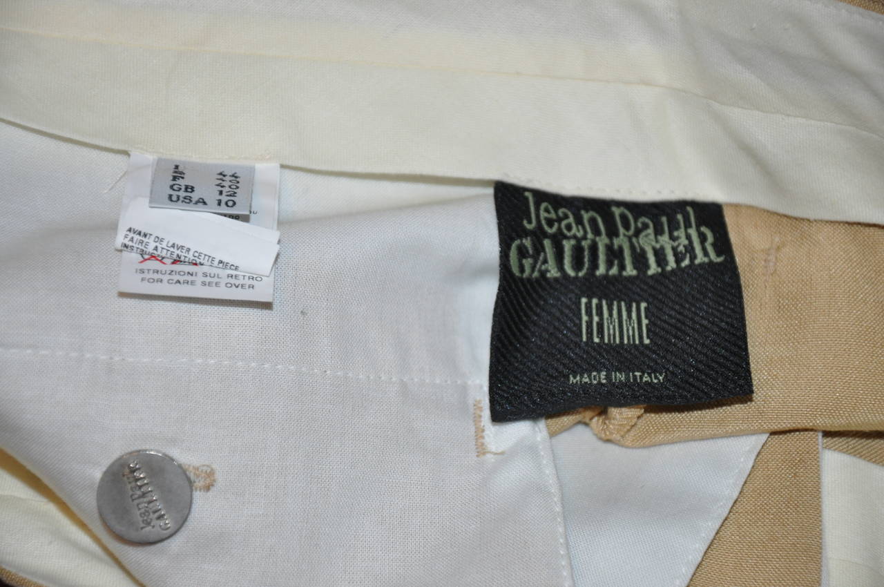 Jean Paul Gaultier beige blend of 59% silk and 49% linen measures 31