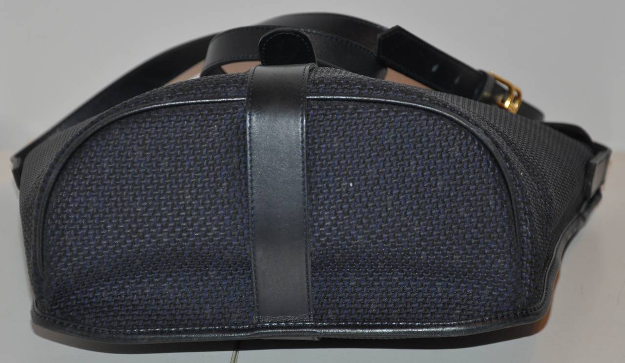 Women's Yves Saint Laurent Woven Weave Navy Flap-Over Shoulder Bag For Sale
