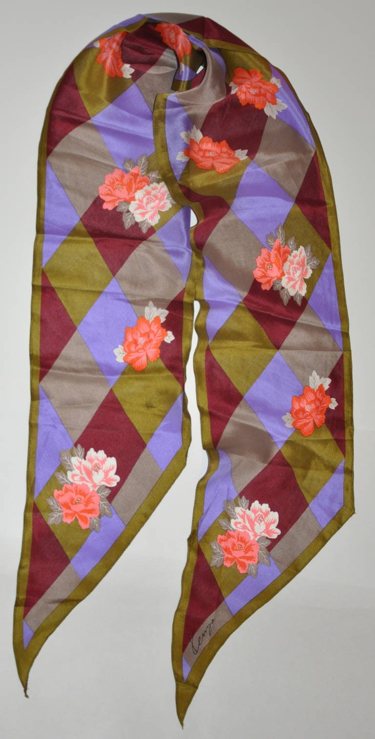 Pañuelo Kenzo de Seda "Floral y Diamante" con Borde Oliva en venta
