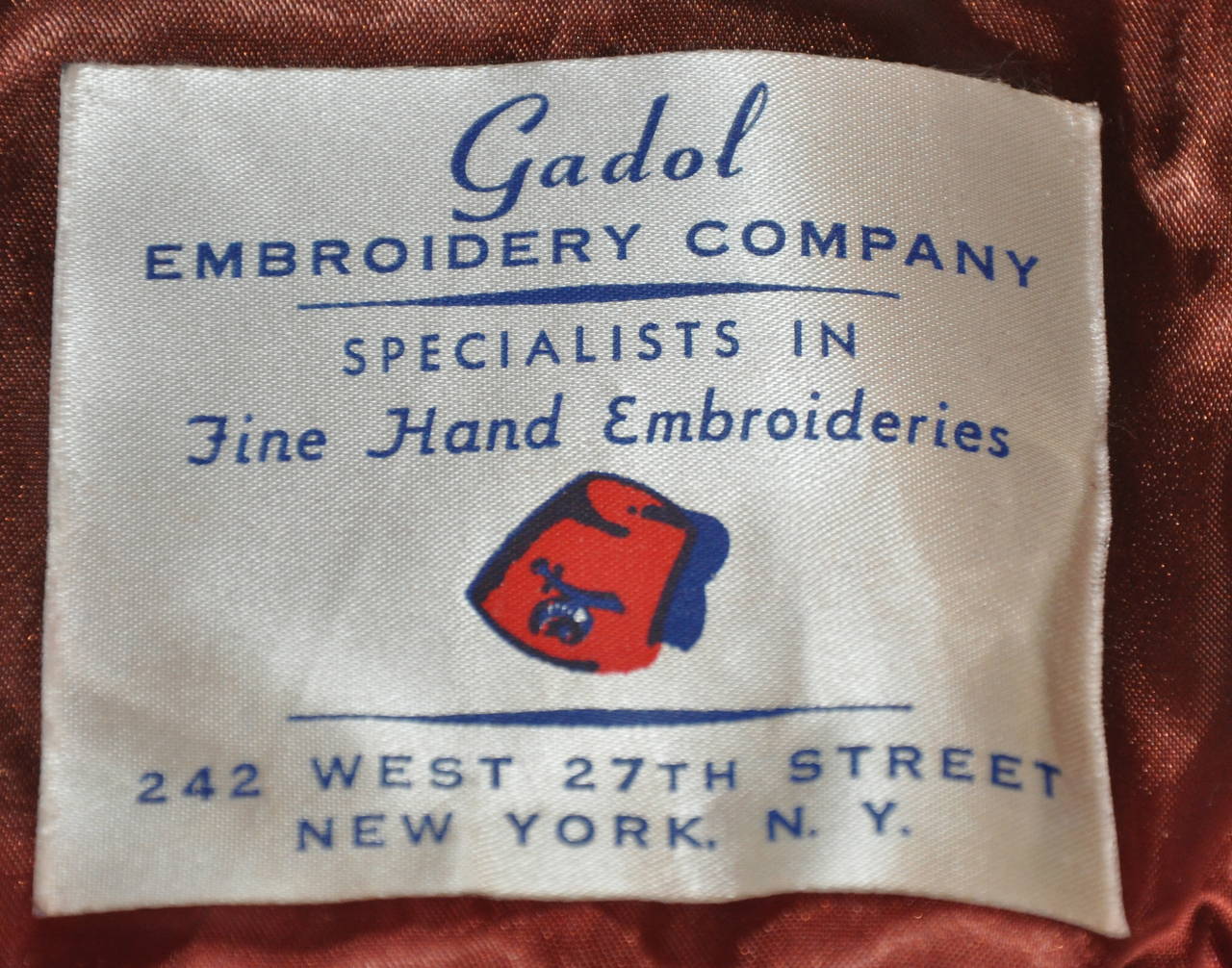 Gadol Masonic Hat with Detailed Hand-Embroidered Gold & Silver Threads In Excellent Condition In New York, NY