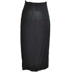 Dolce & Gabbana Form-Fitting Black Skirt with Boning 1