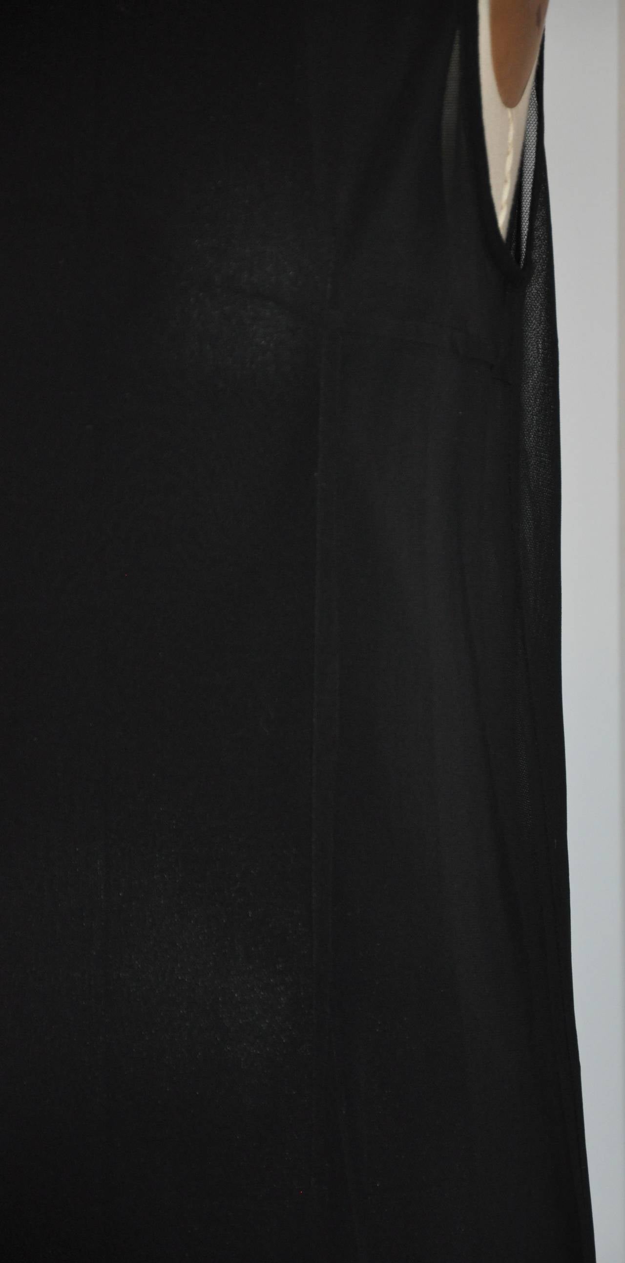 Ann Demeulemeester - Deux pièces - Robe longue noire sans manches et longue filetée en vente 1