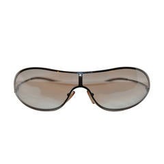 Gucci Wrap-Around Black Frame Sunglasses