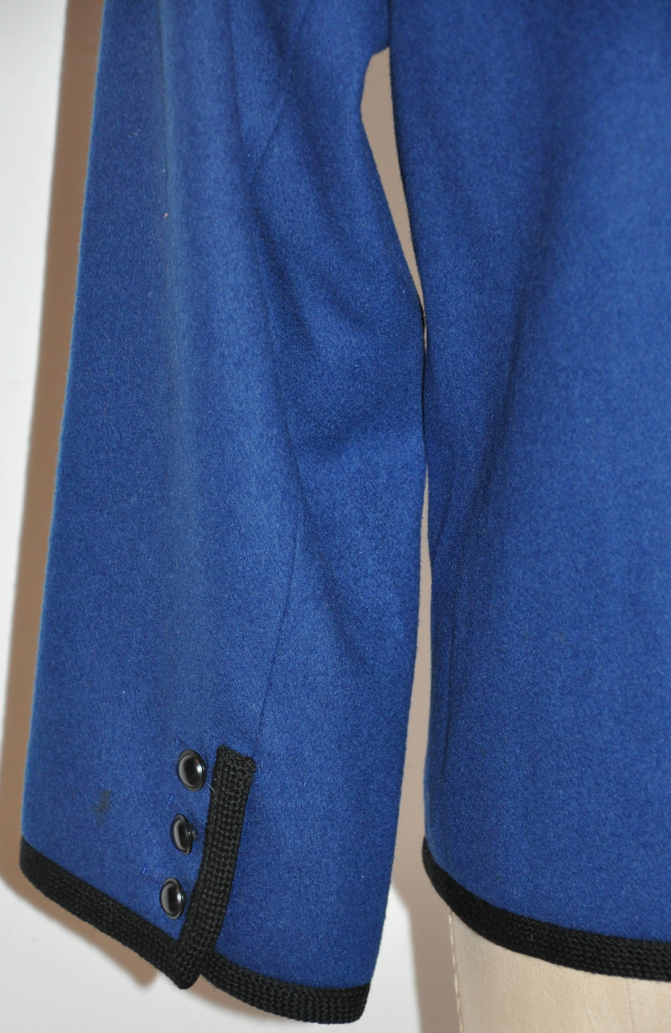 Yves Saint Laurent Iconic „Russian Collection“ gebürstete Jacke in Marineblau (Violett) im Angebot