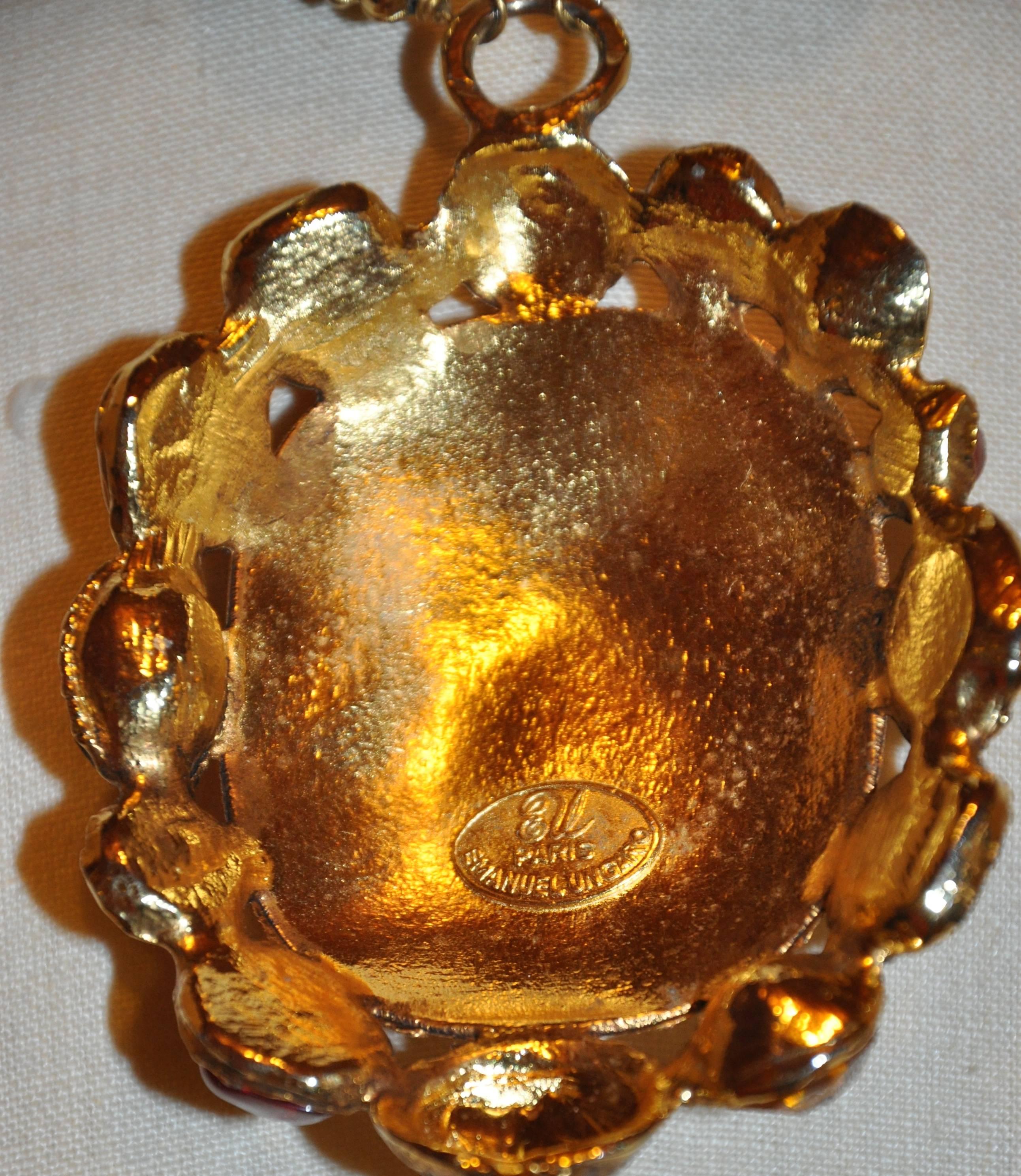 Emanuel Ungaro Impressionnant collier en verre pour verre multicolore et or doré   Unisexe en vente