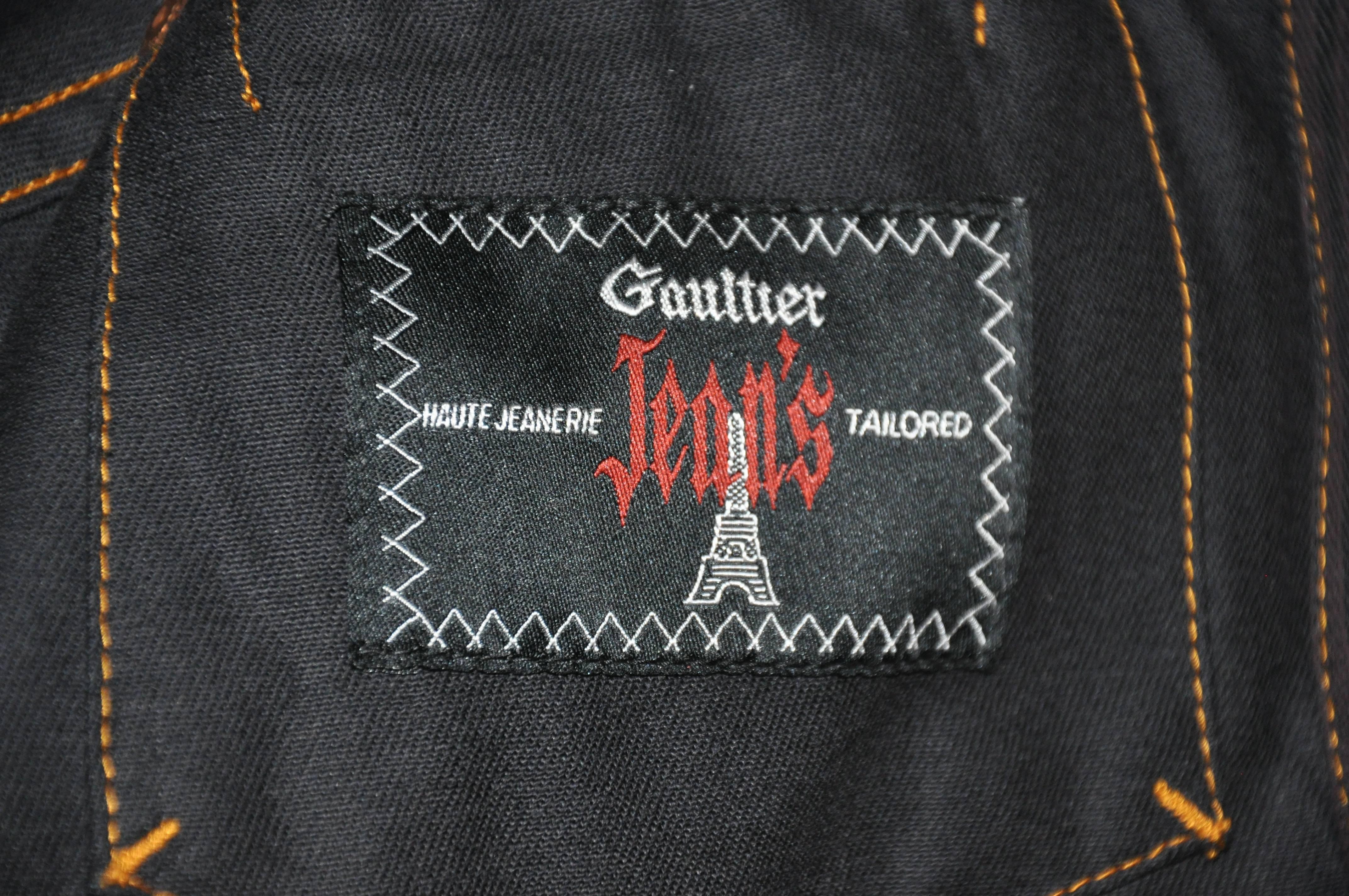 Jean Paul Gaultier Chaqueta vaquera oscura recortada con mangas detalladas en venta 2