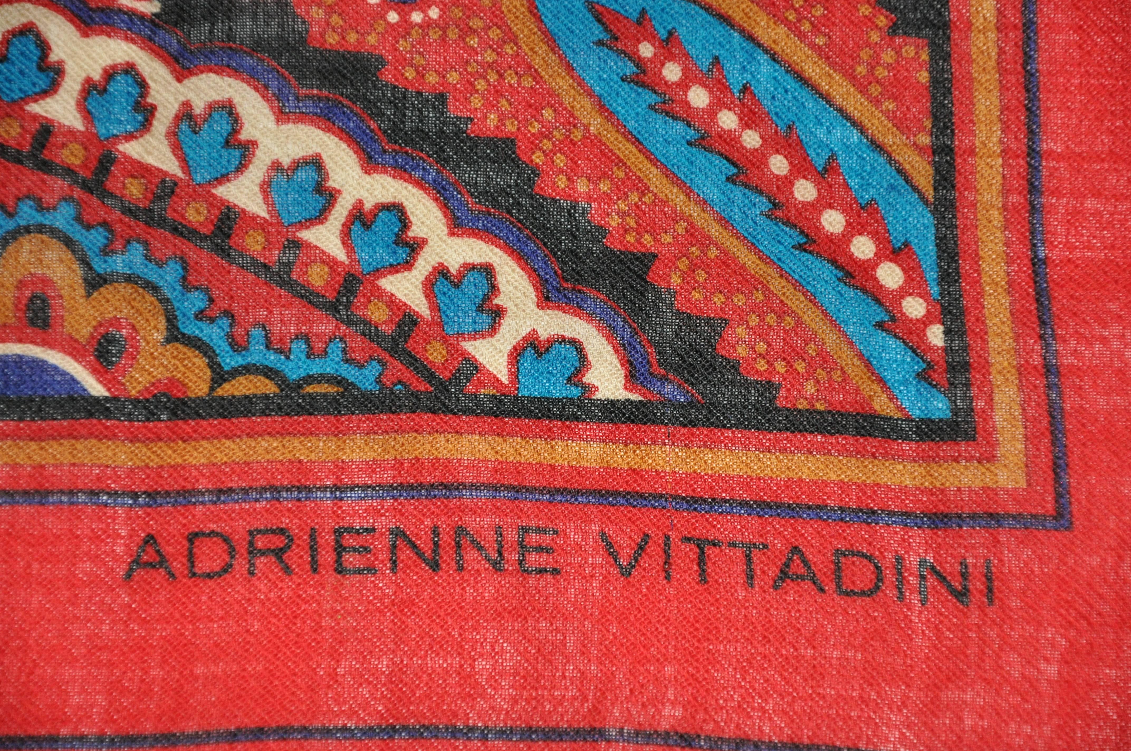 Adrienne Vittadini - Challis en laine Palsey multicolore avec écharpe à franges Bon état - En vente à New York, NY
