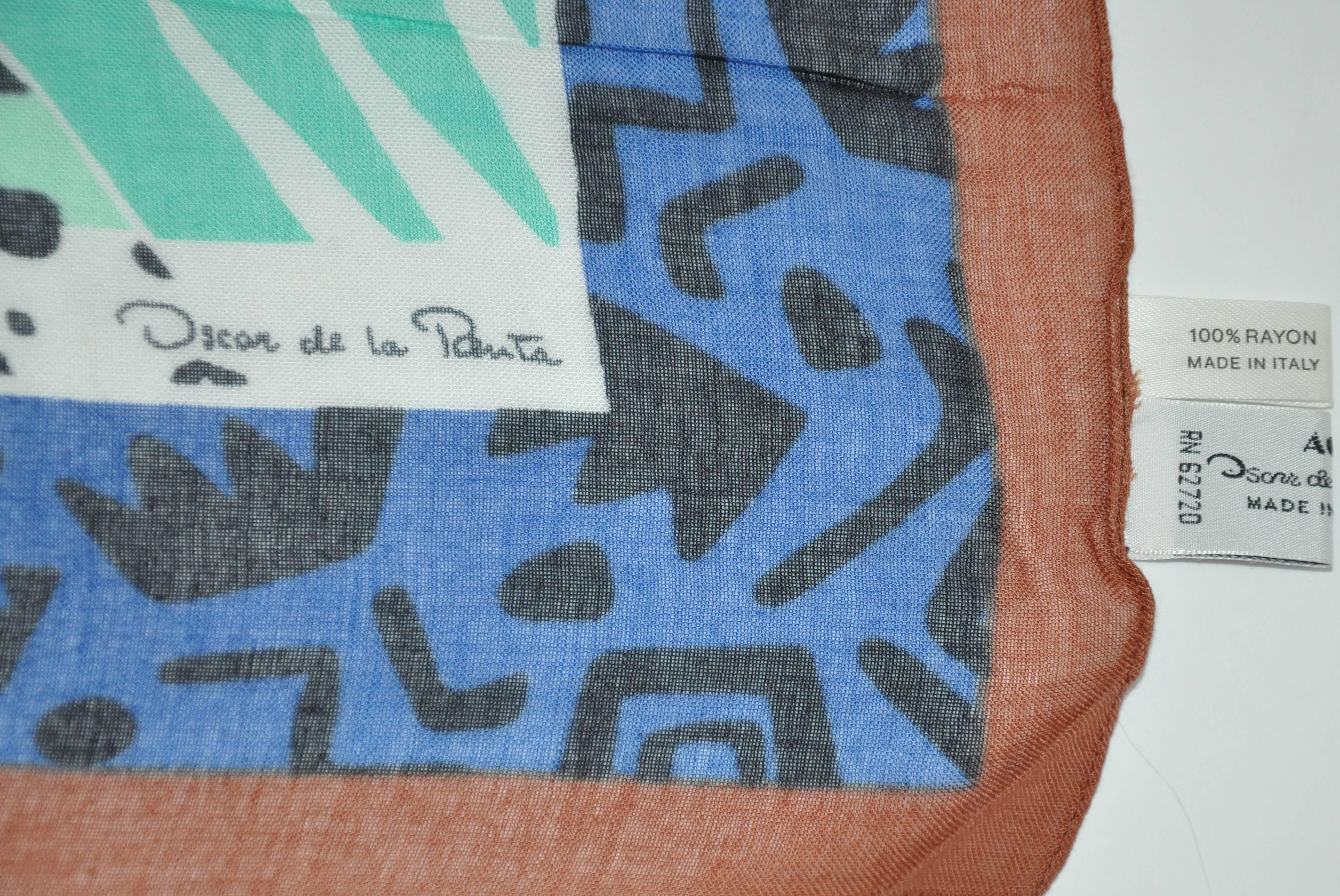 Oscar de la Renta Mehrfarbiger Schal mit „Jungle“-Druck für Damen oder Herren im Angebot