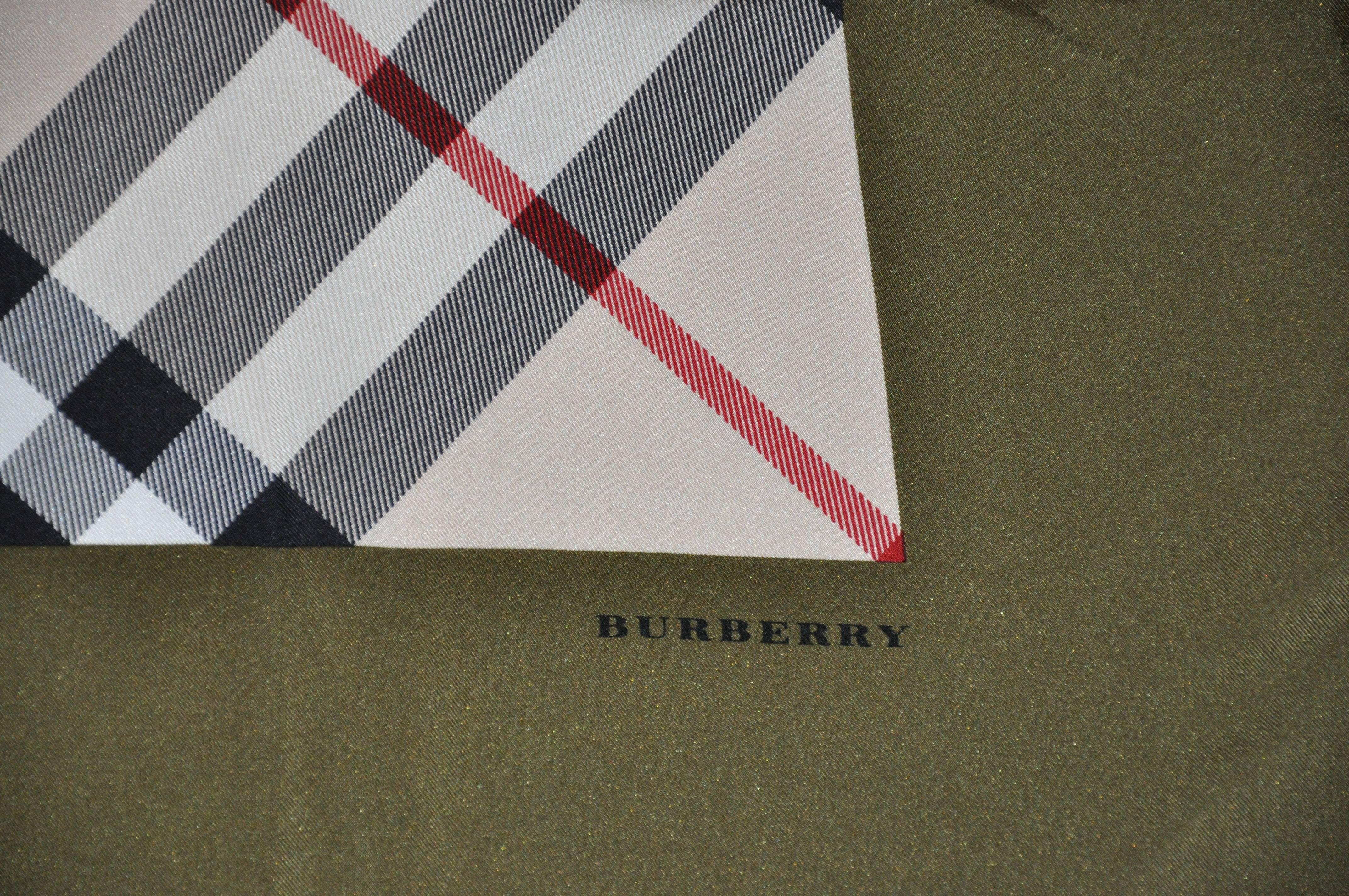        Burberry iconic signature 