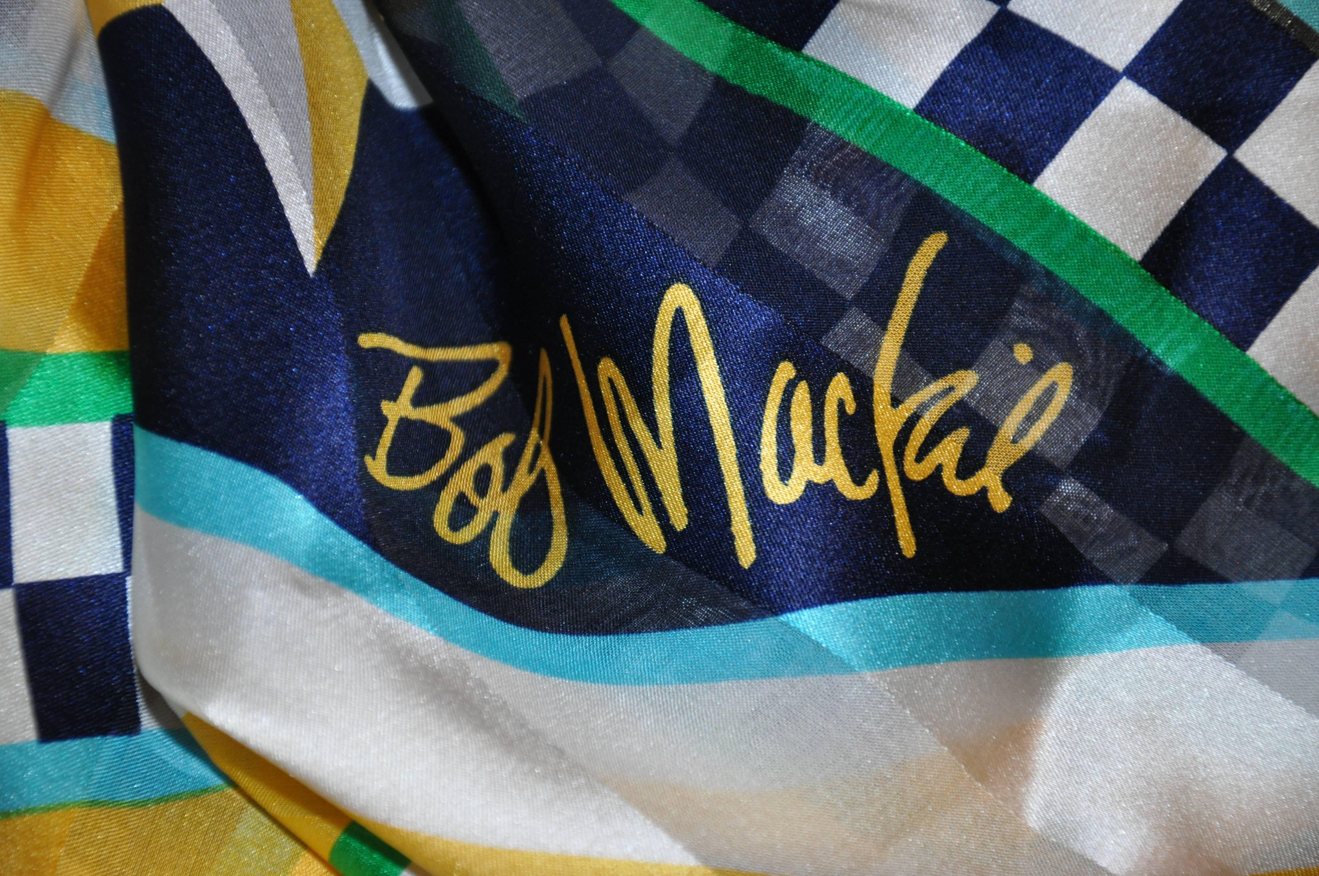 Beige Bob Mackie - Écharpe fantaisiste « Stars & Stripes » en soie et mousseline multicolore en vente