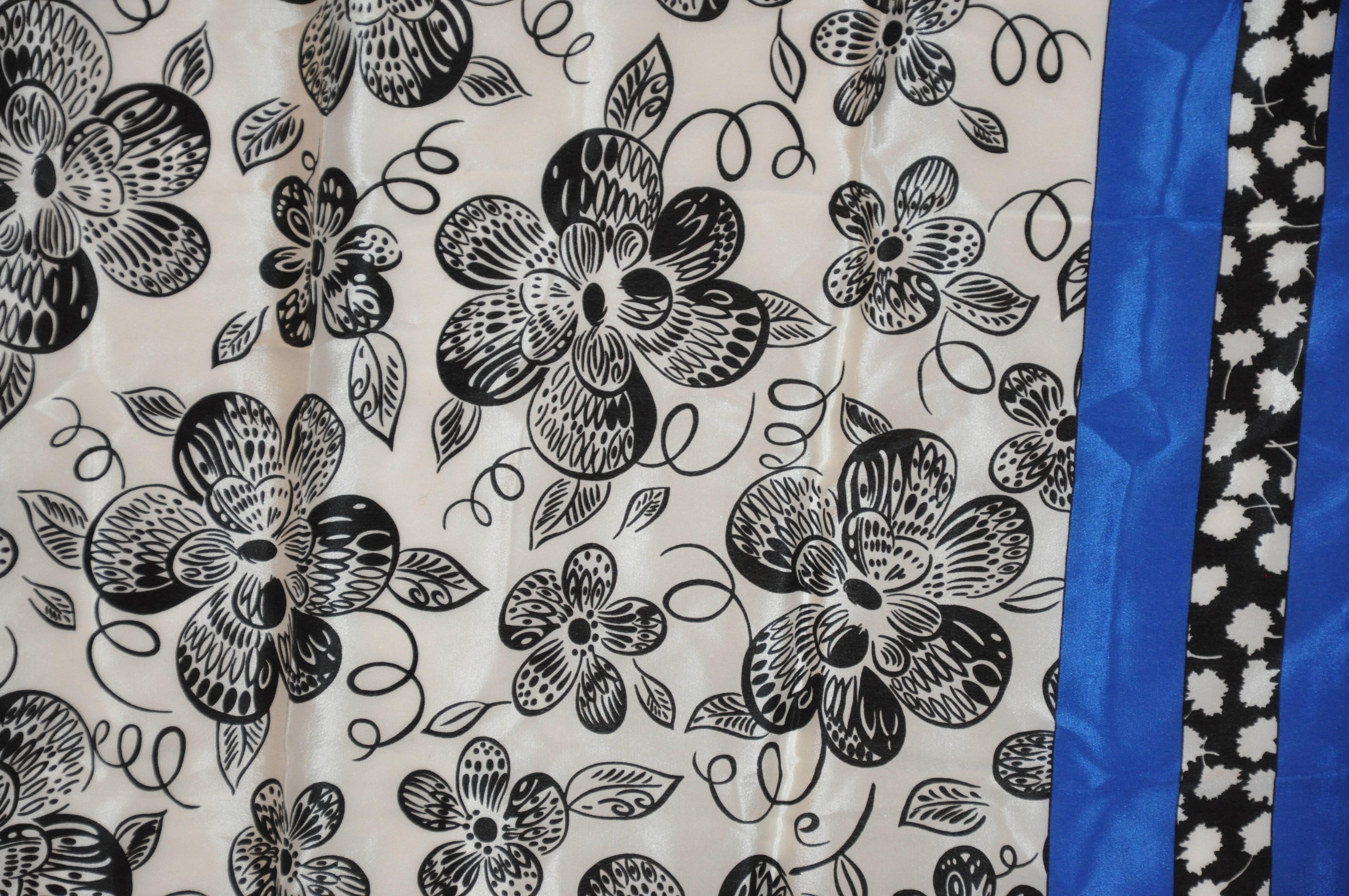 Adrienne Vittadini Bold Navy White and Black Floral Silk Scarf In Good Condition For Sale In New York, NY