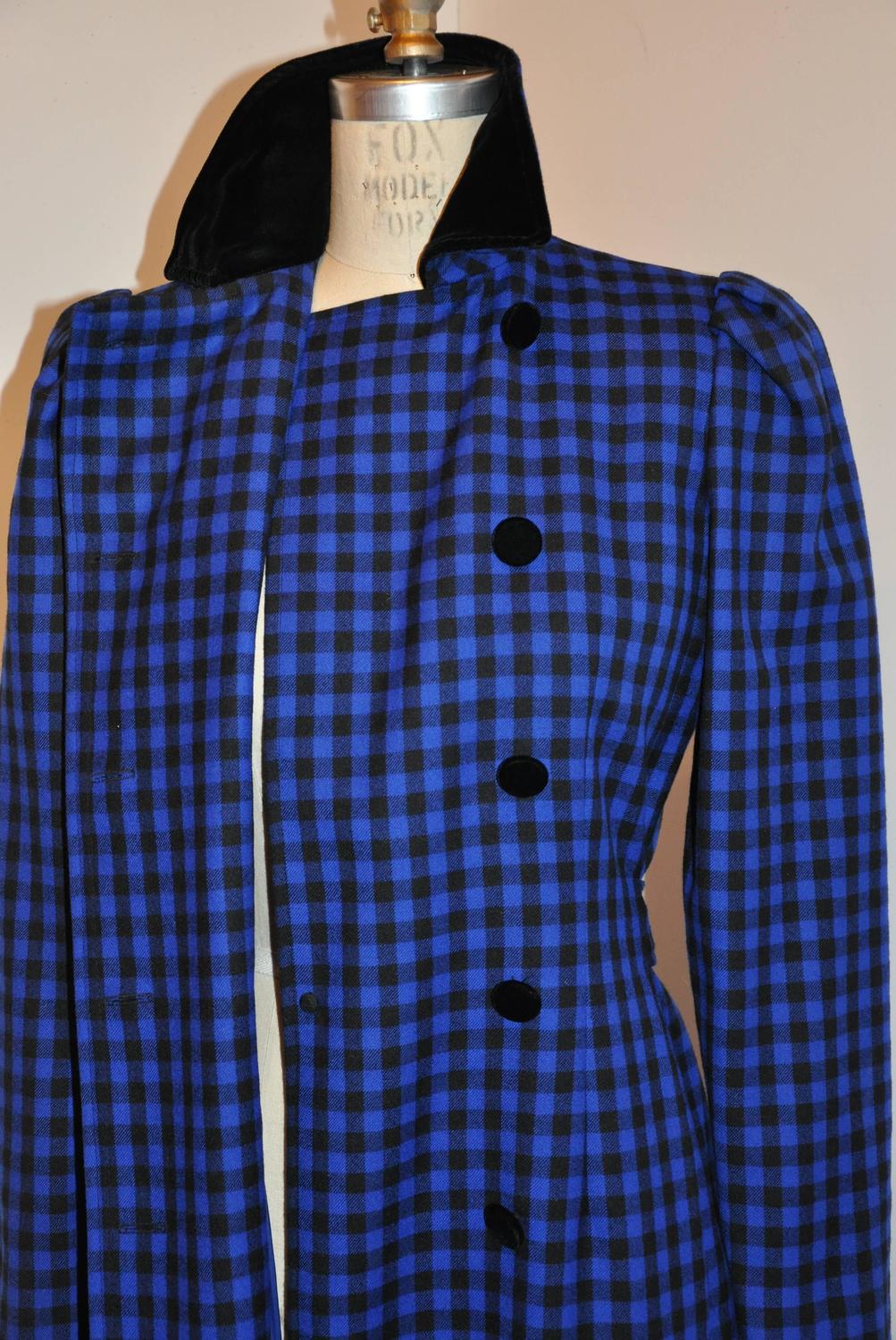 Oscar de la Renta Navy and Black Checkered Double Breasted Dress For ...