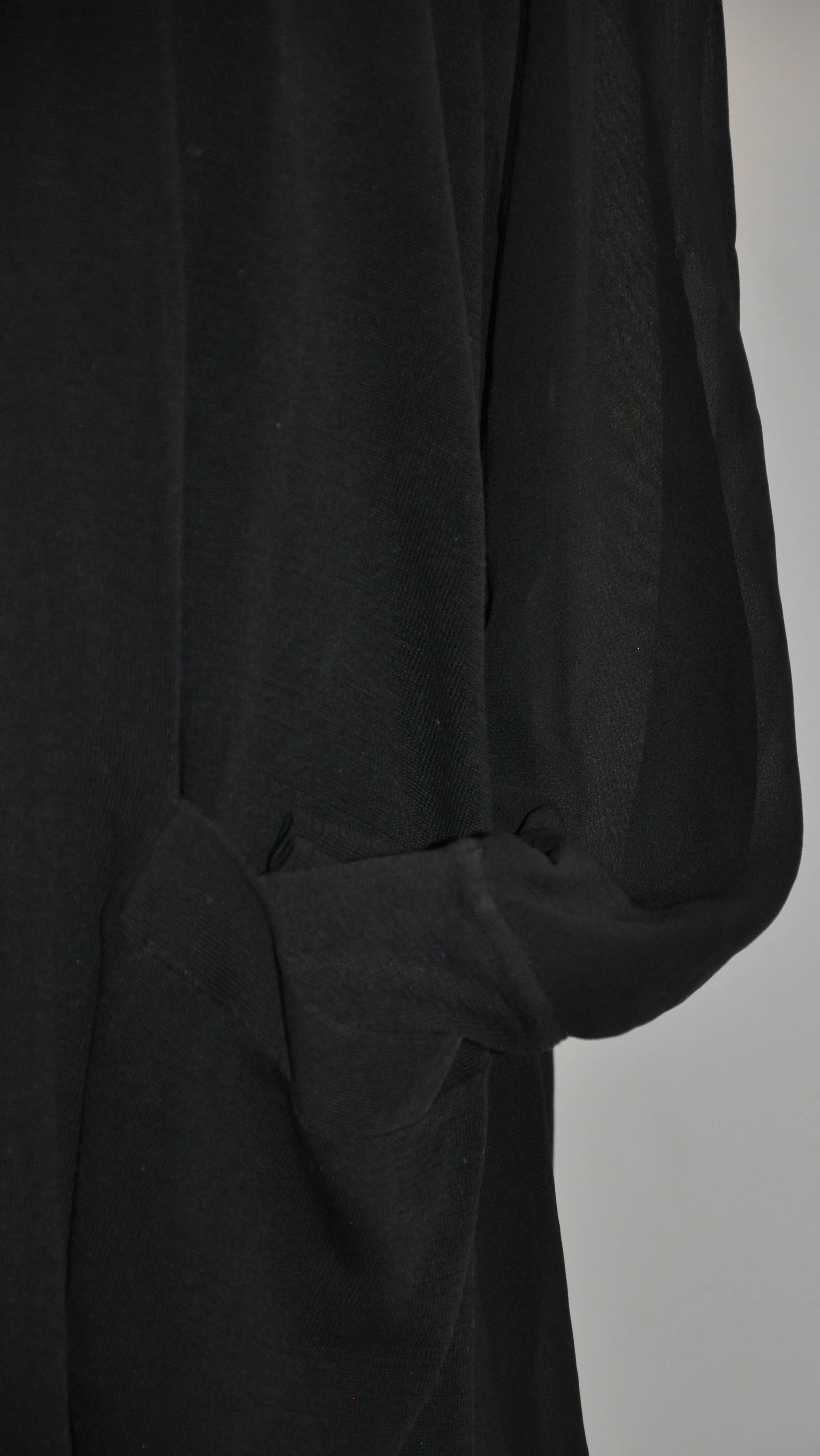 COS Schwarze Strickjacke aus Baumwolle mit durchsichtiger Seiten- und Rückseite akzentuiert, COS im Zustand „Gut“ im Angebot in New York, NY