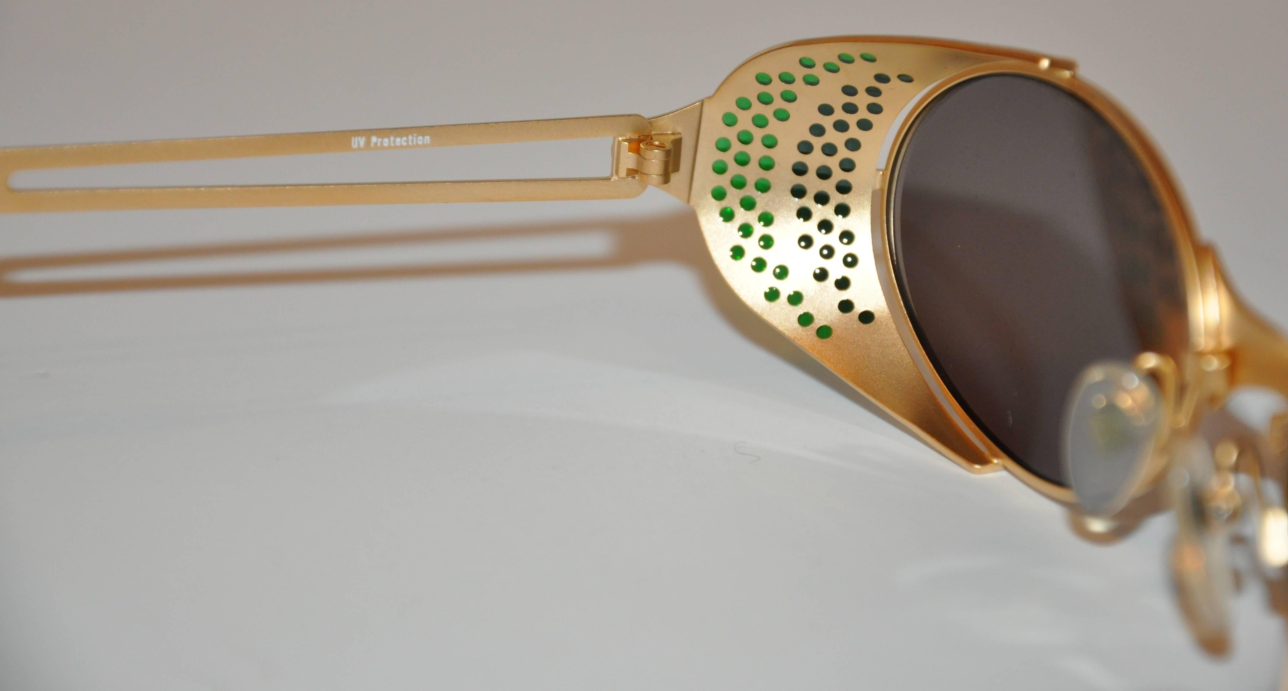 Jean Paul Gaultier „Shades of Greens“ Sonnenbrille mit Goldbeschlägen im Angebot 2