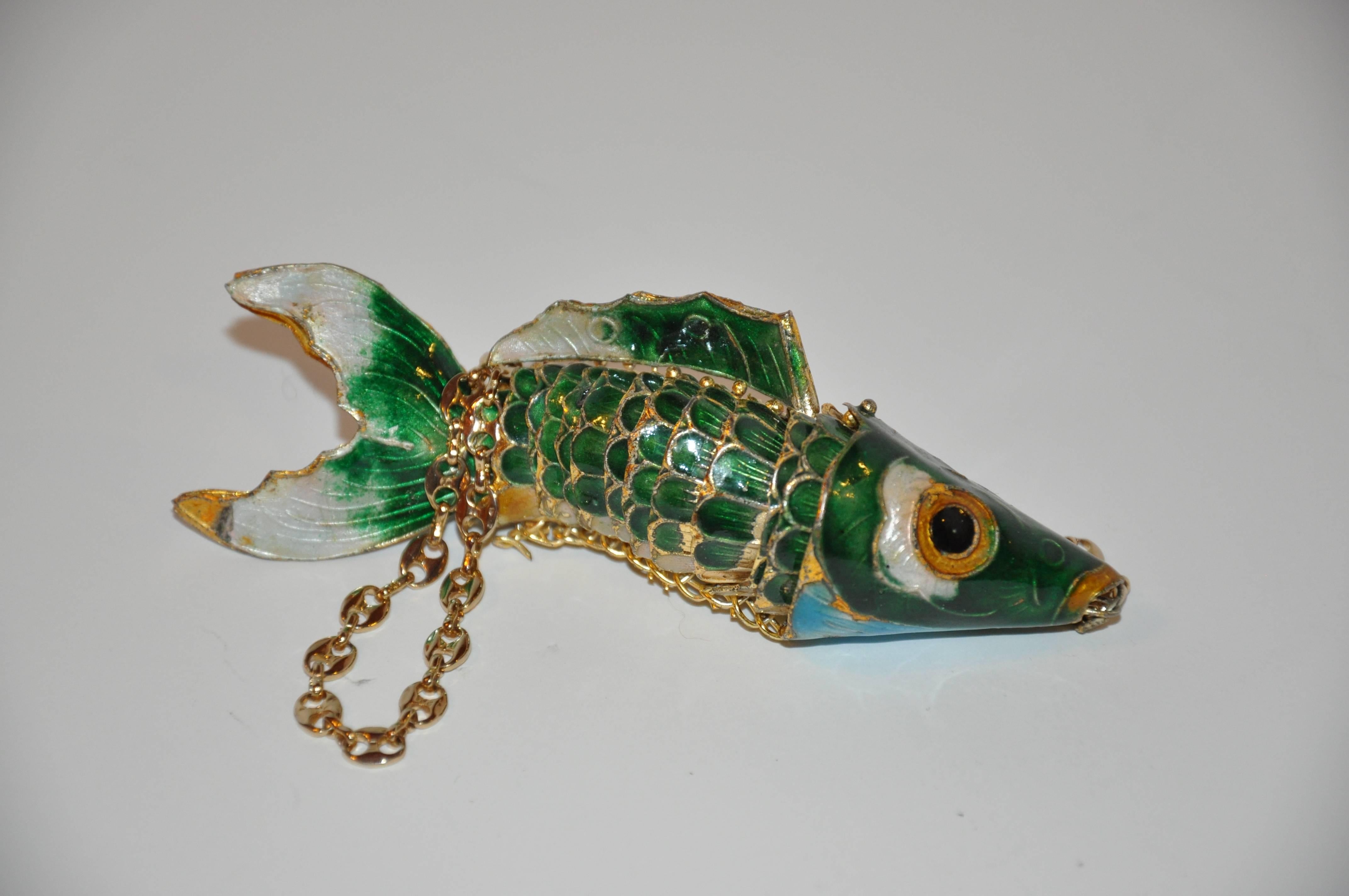 Large Gold Hardware Enamel Fish with Gucci-Style Links Necklace. In Good Condition In New York, NY