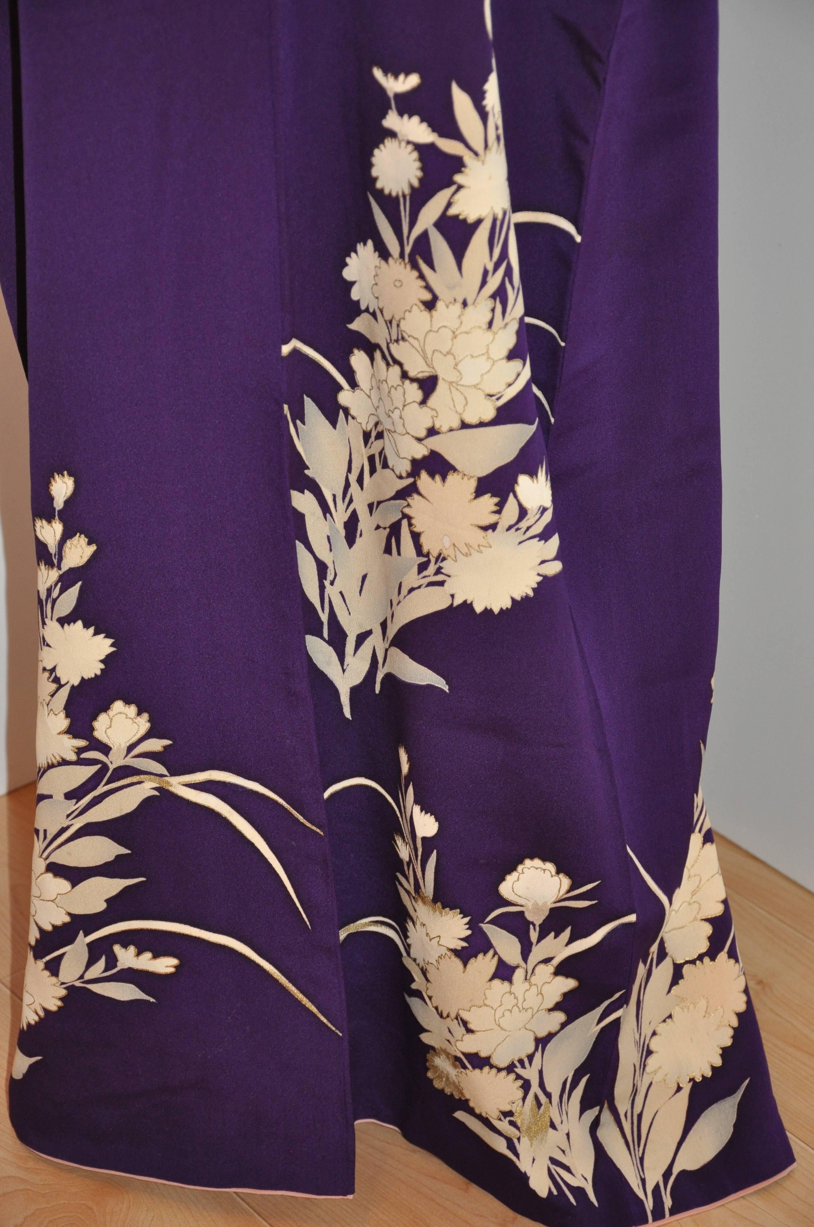 Black Violet Accented with Cream Florals & Metallic Gold Etching Silk Kimono For Sale