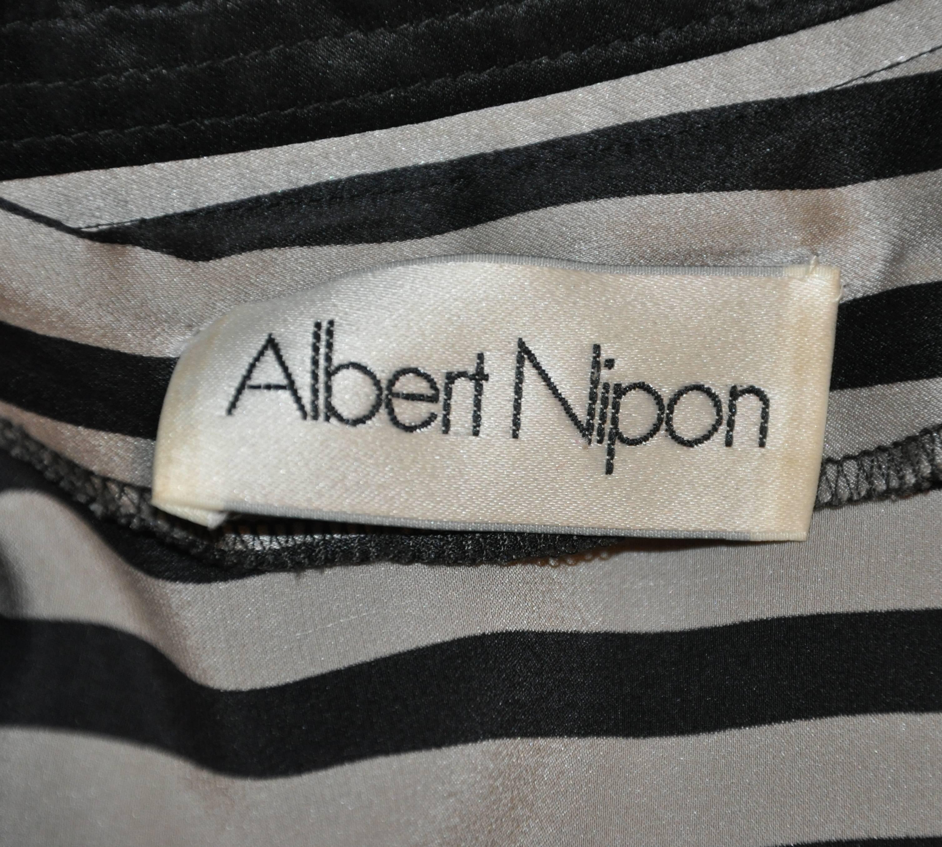 Albert Nipon Steel-Gray & Black Stripe Domain-Sleeve Silk Pleated Ensemble In Good Condition In New York, NY