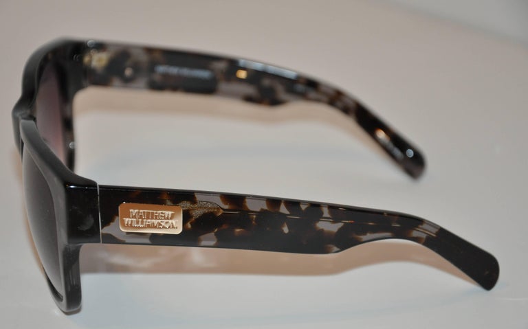 Matthew Williamson and Linda Farrow Clear Olive Tortoise Shell Sunglasses  For Sale at 1stDibs