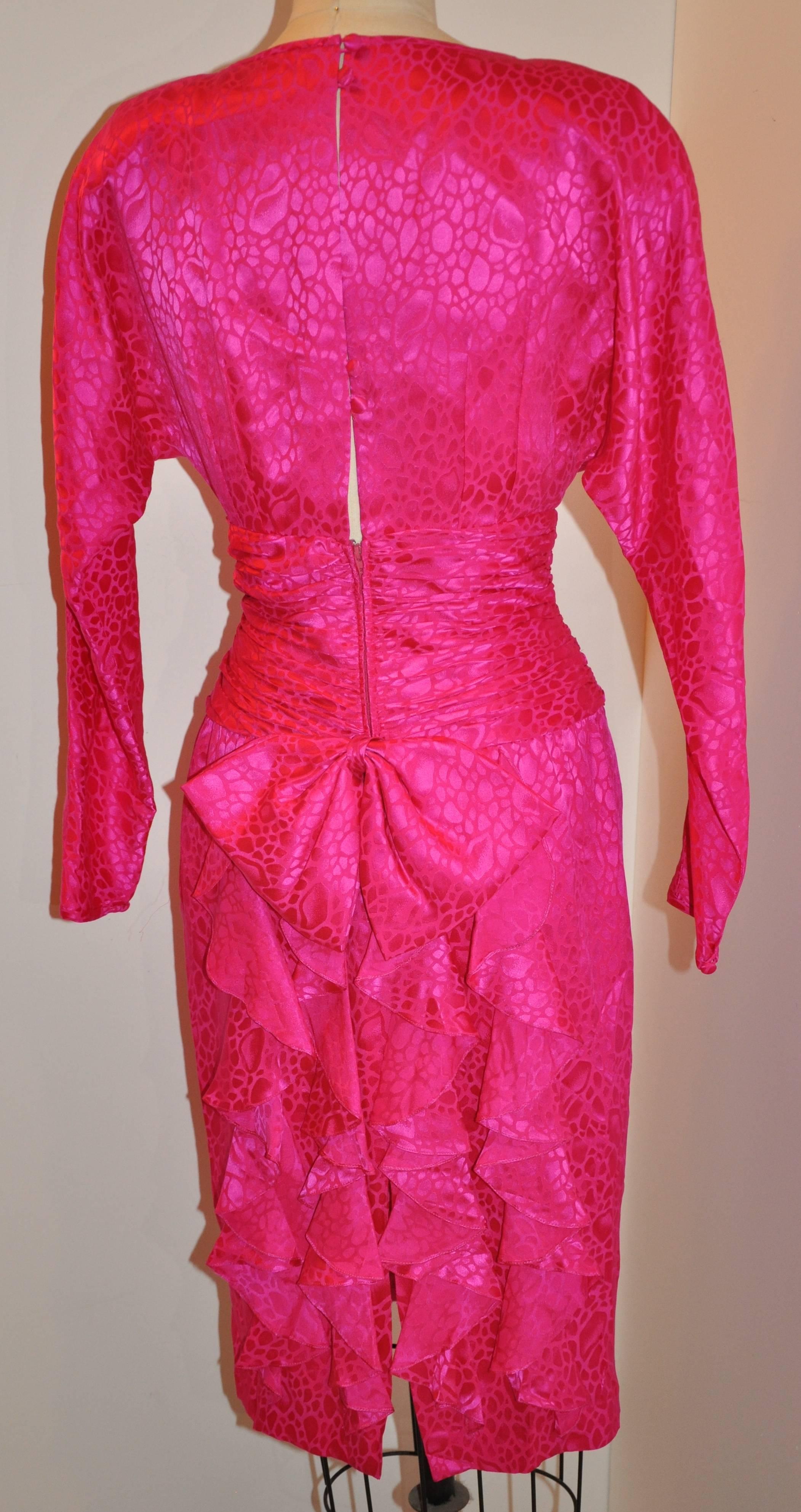 Flora Kung Fuchsia Multi-Tier Train & Bow Silk Cocktail Evening Dress In Good Condition In New York, NY