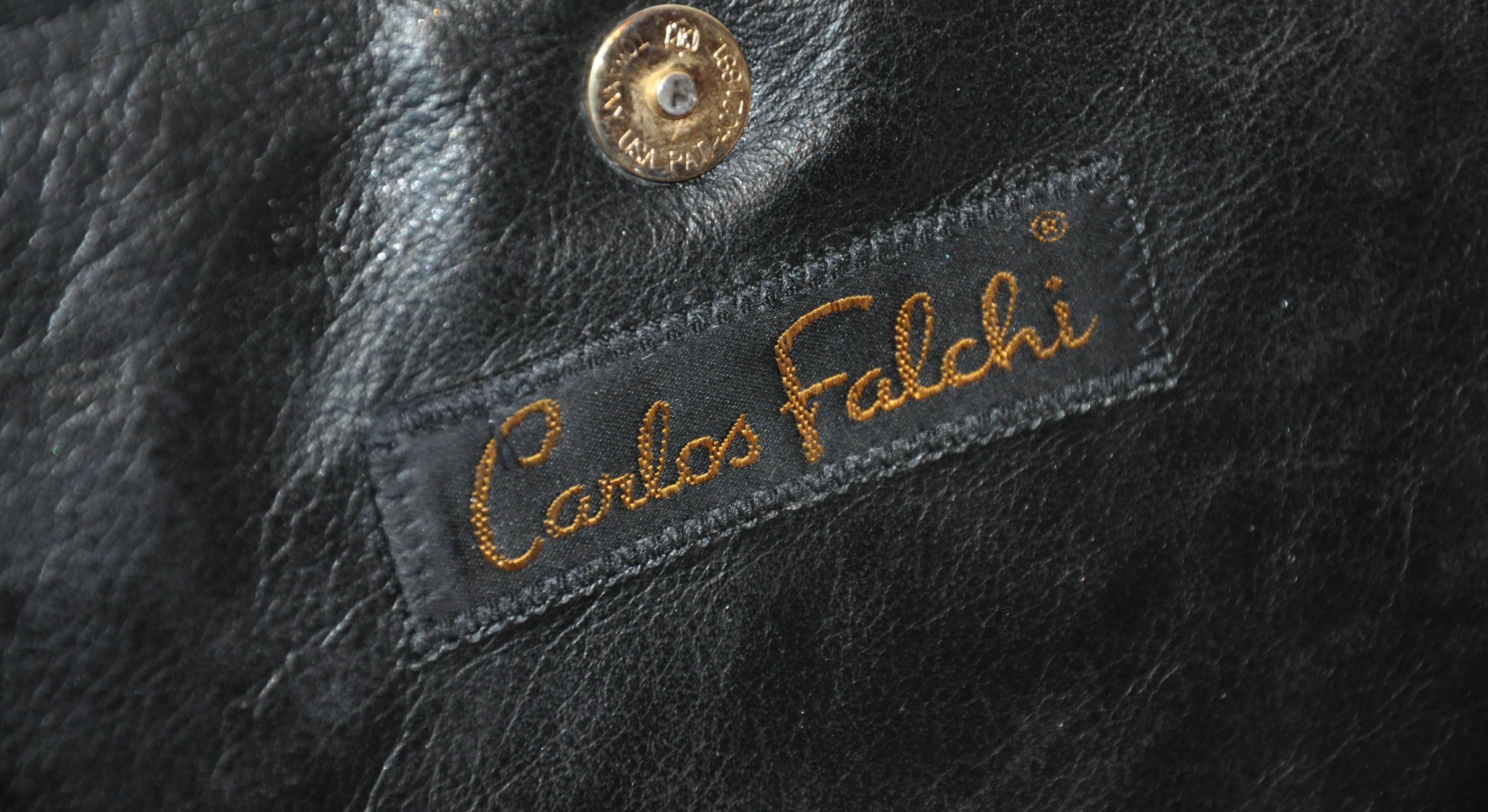 Carlos Falchi Black & Gold Embossed Alligator Calfskin Clutch/ Shoulder Bag In Good Condition For Sale In New York, NY