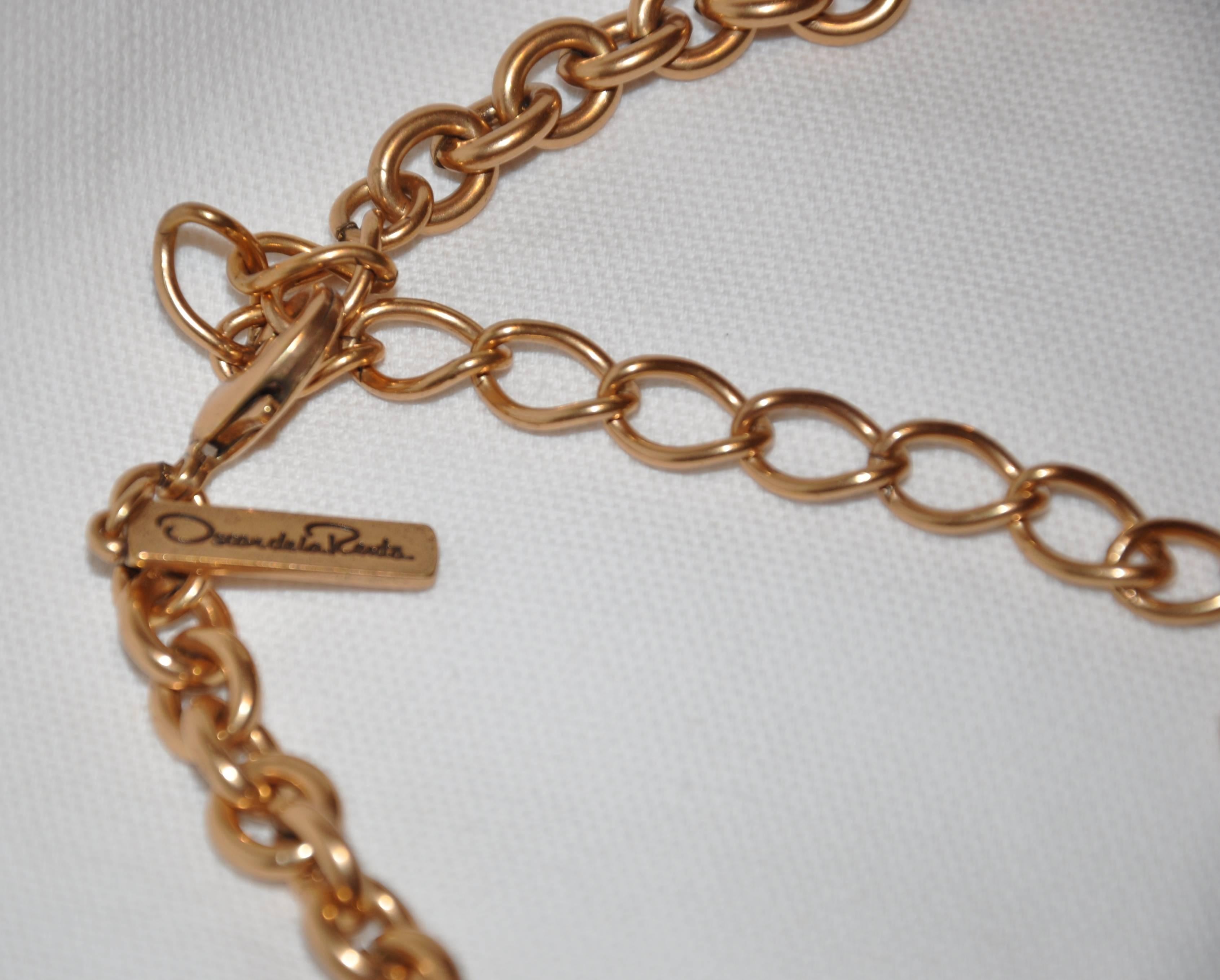 Women's or Men's Oscar de la Renta Gilded Gold Hardware with Pour Glass Necklace & Bracelet For Sale