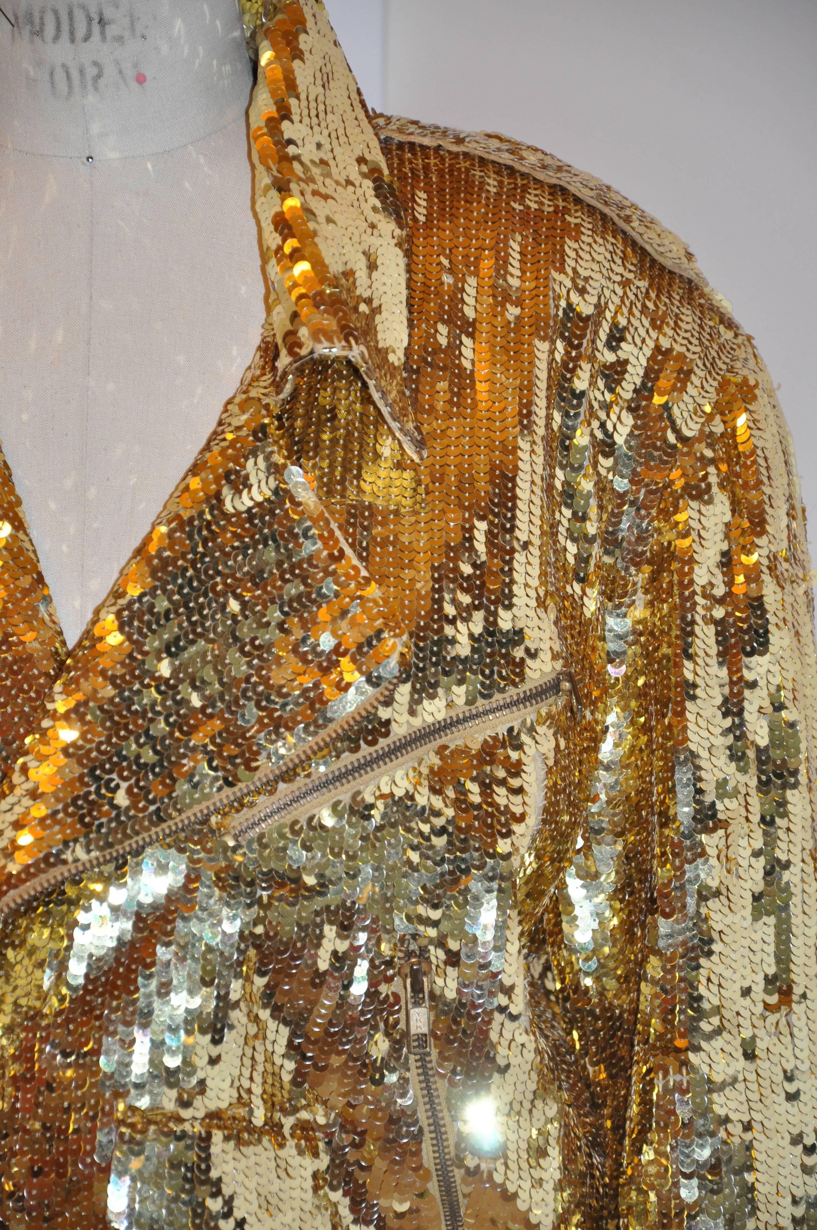 Iconic Lillie Rubin Golden Metallic Gold Sequin Zipper Motorcycle Jacket In Good Condition In New York, NY