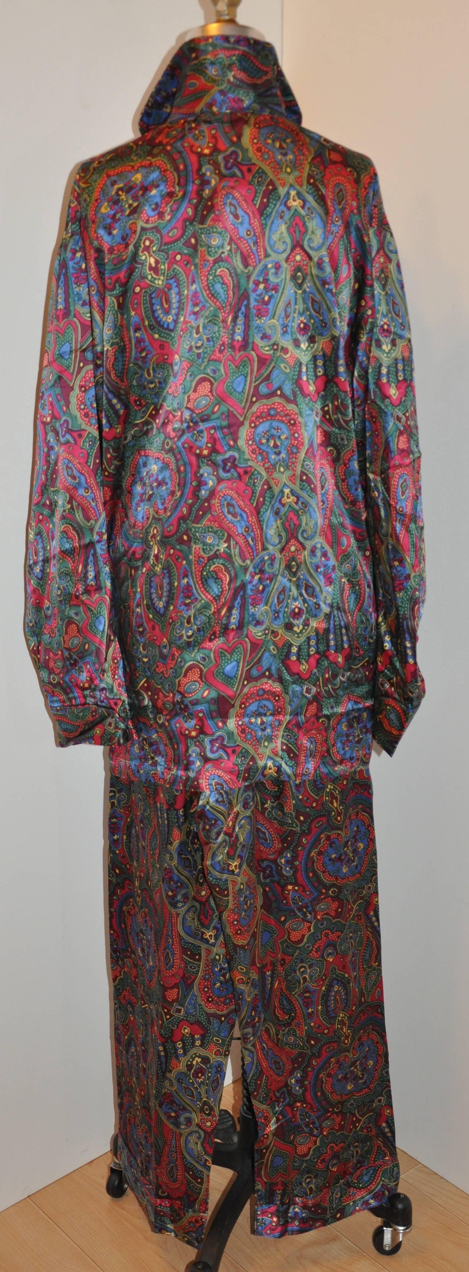 Christian Dior Men's Multi-Color Silk Palsey Pajamas Ensemble In Good Condition In New York, NY