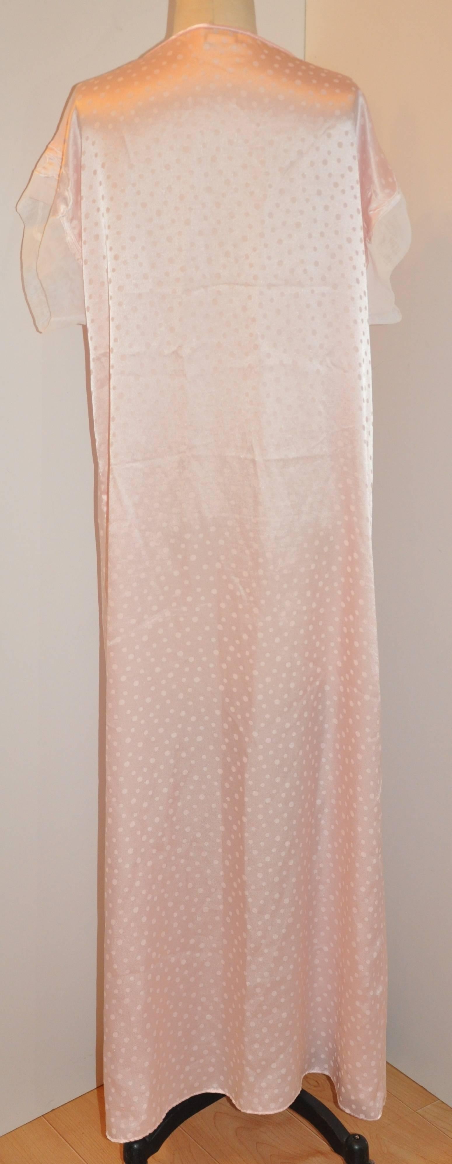 Brown Natori Powder Pink Polka Dot Embroidered Accent Lounge Dress For Sale