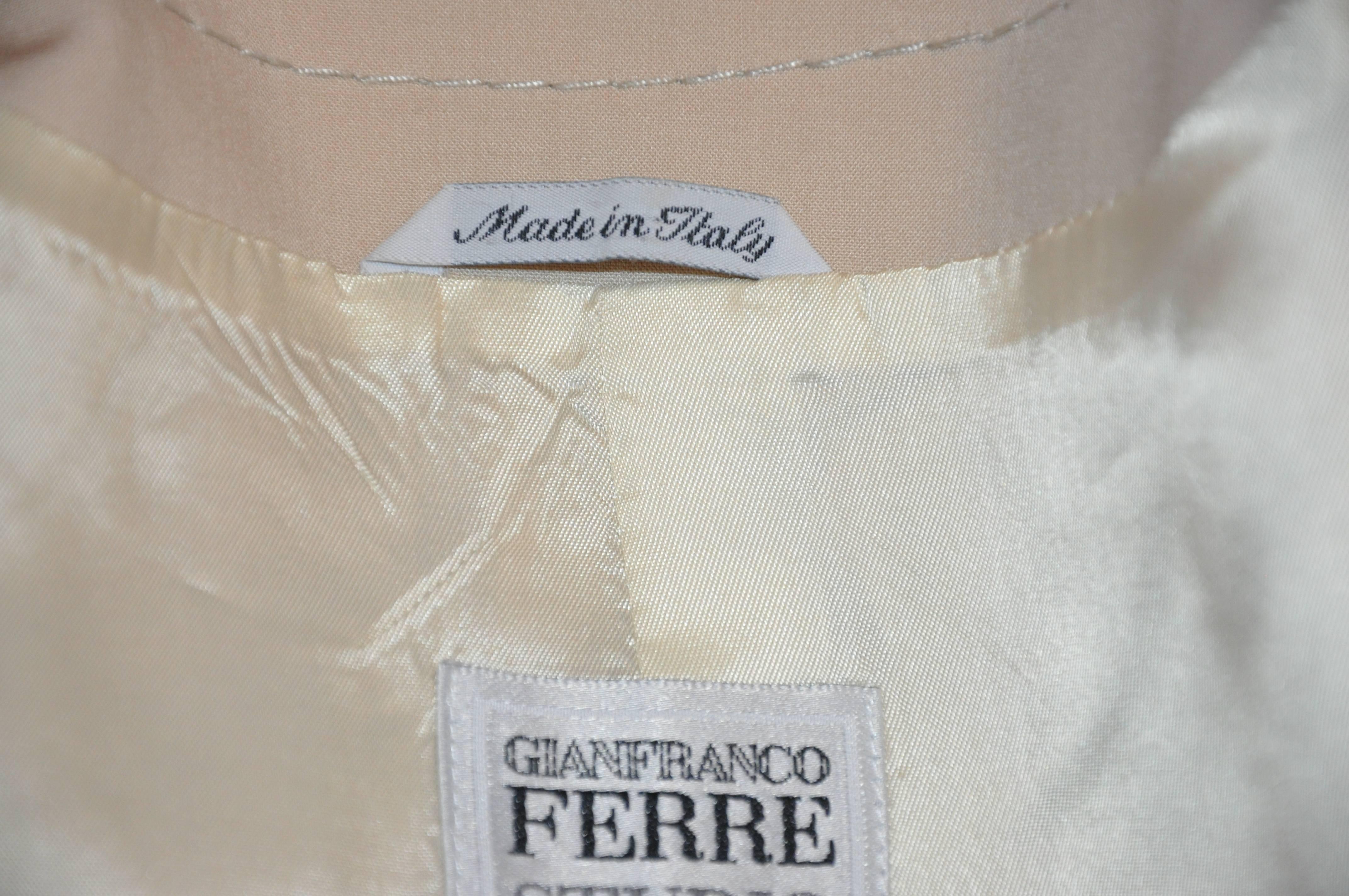 Gianfranco Ferre Silk Beige Tapered Pantsuit with Three-Quarter Sleeves In Good Condition For Sale In New York, NY