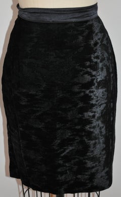 Escada Fully-Lined Black Crushed Velvet with Silk Satin Waistband Pencil Skirt