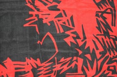 Liz Claiborne „Tribal Red and Black Abstract“ Seidenschal mit abstraktem Stammesmuster