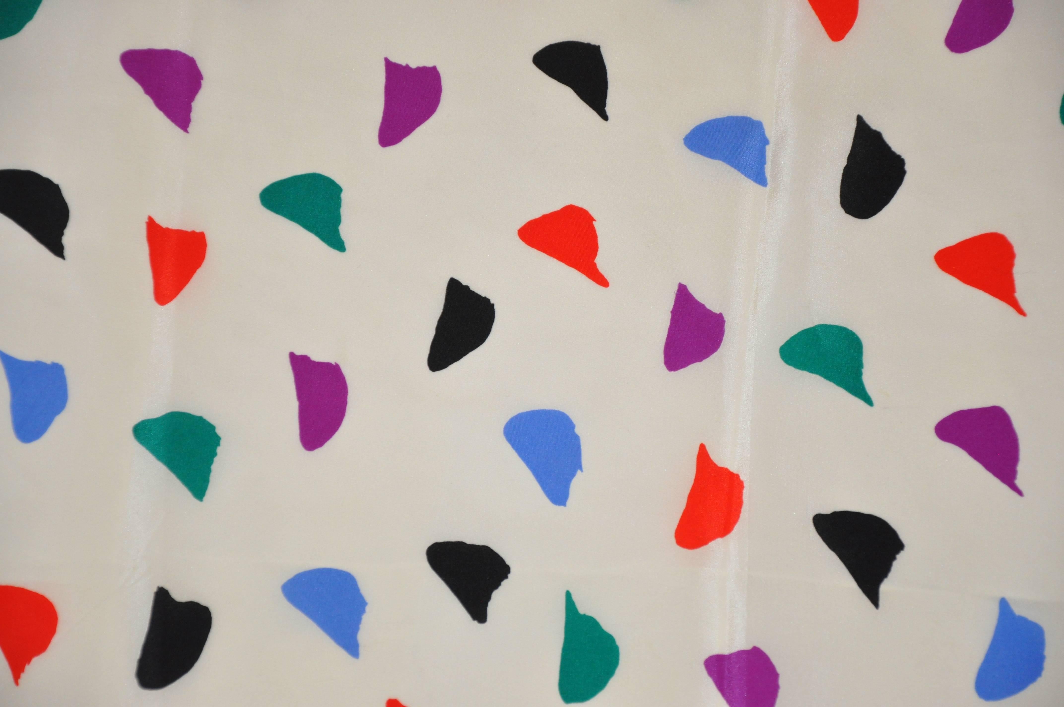 Yves Saint Laurent Mehrfarbiger Seidenschal „Confetti“ (Beige) im Angebot