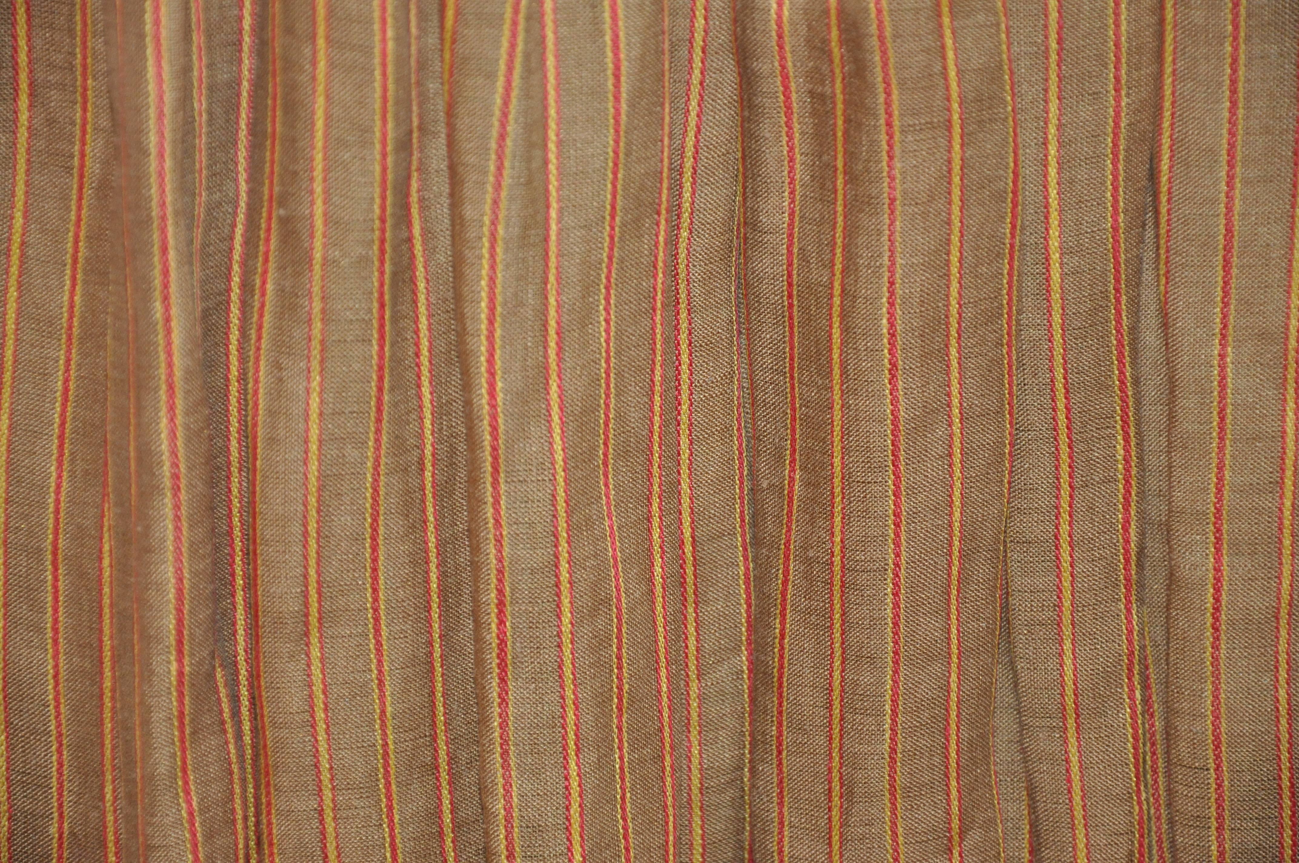 Oscar de la Renta Silk Linen Deep Tan Hand-Pleated Stripe Accent Pleated Skirt In Good Condition For Sale In New York, NY