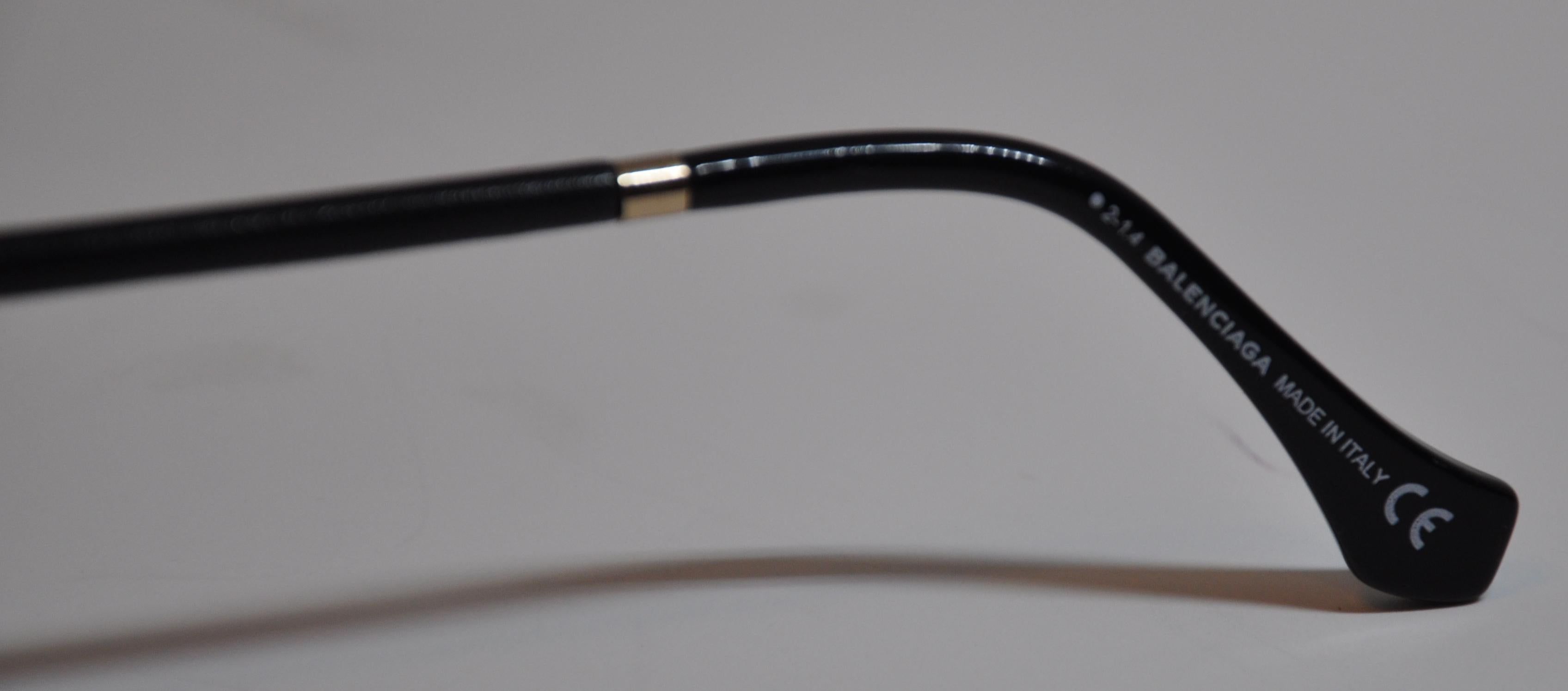 Gray Balenciaga Black Lucite Sunglasses with Gilded Gold Hardware and Black Lambskin For Sale