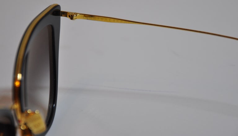 Dita Arise white excellent gold