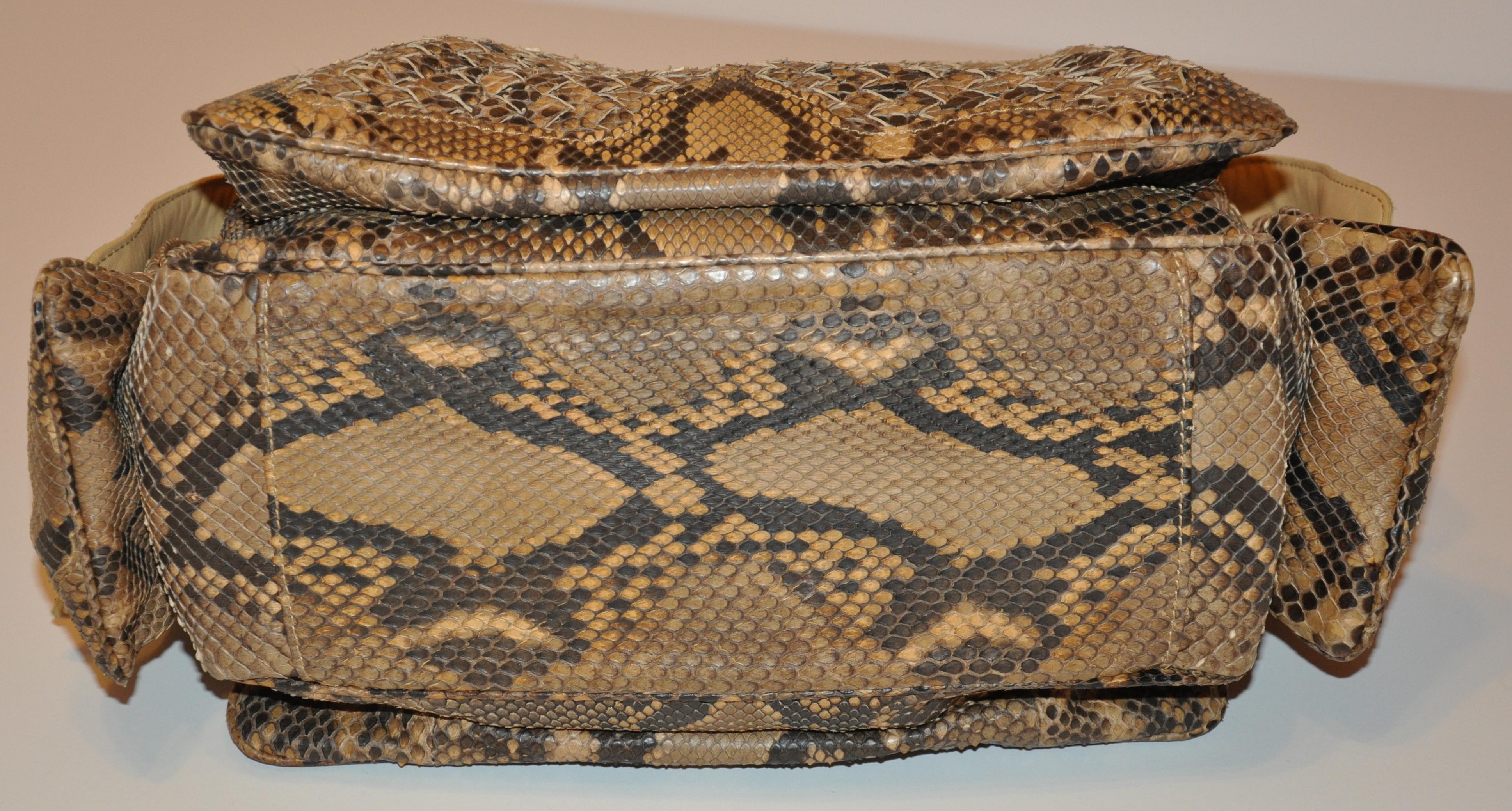 Bottega Veneta - Sac à main en peau de pylon tissée « édition limitée », signature, rare en vente 1