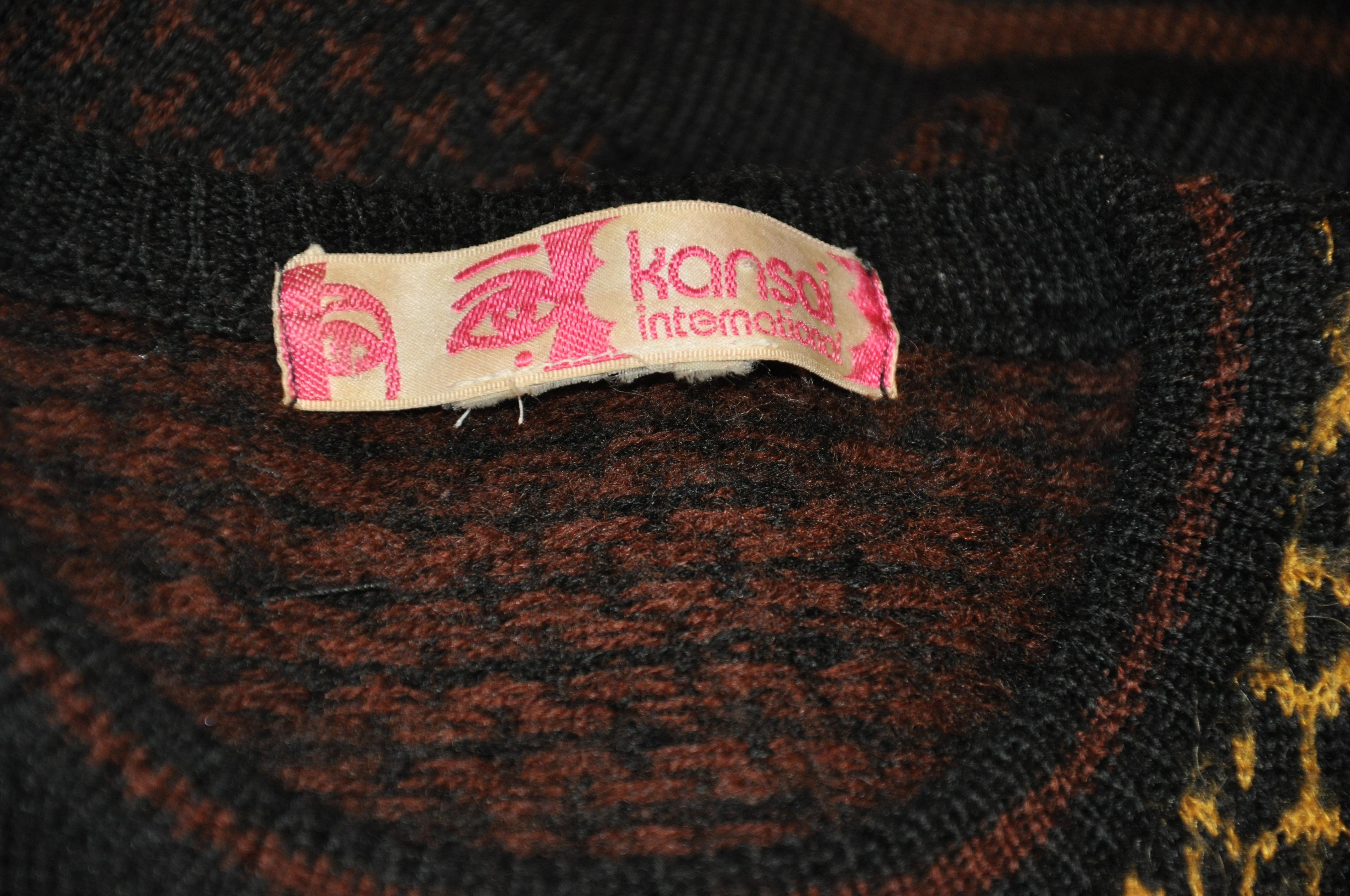 Kansai Yamamoto Ikonischer bestickter Pullover „Leopard“ mit Metallic-Goldwolle von Kansai für Damen oder Herren im Angebot