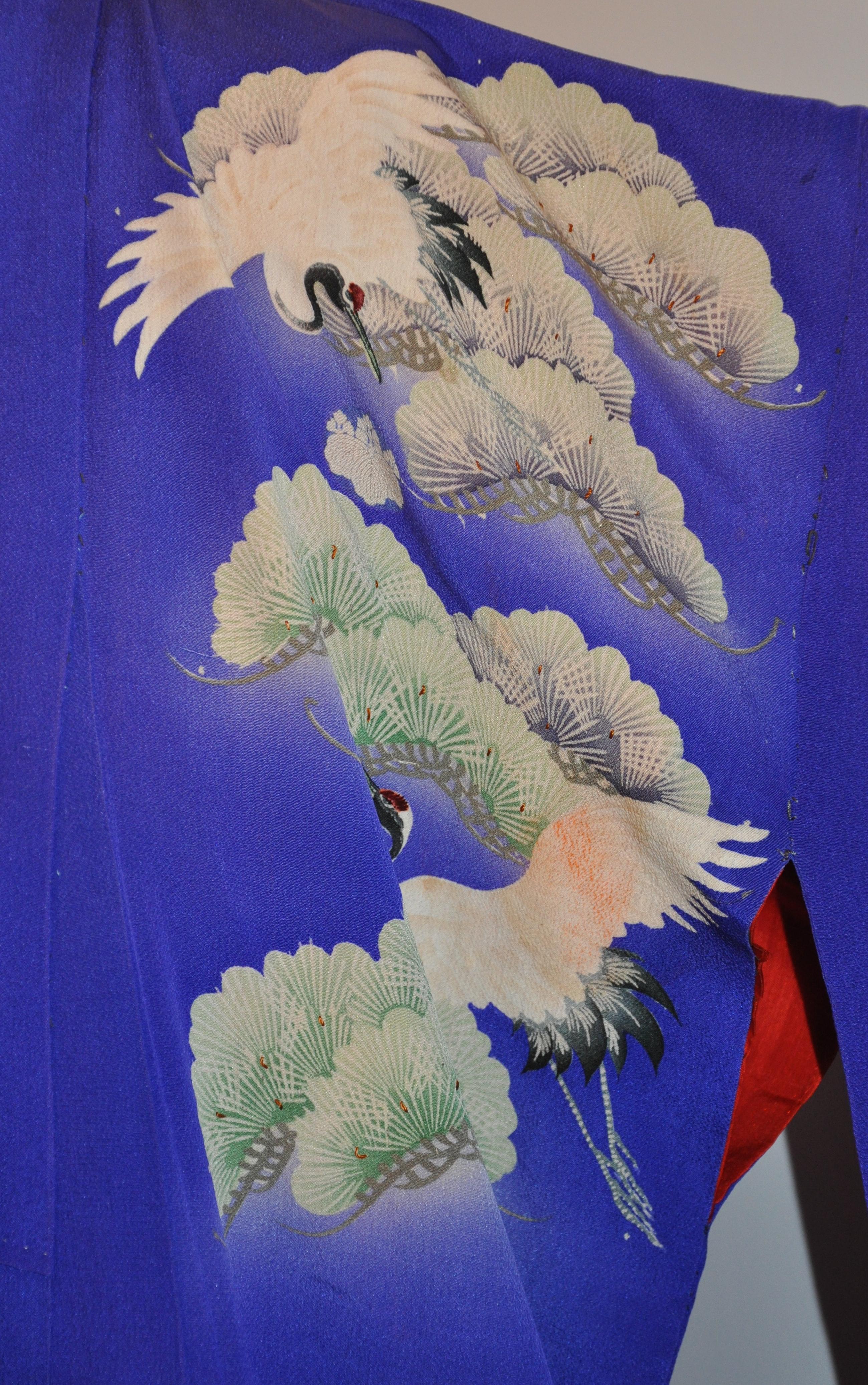 Seidenkimono in Lapisblau „Heaven and Earth Cranes in Flight“ aus Seide im Angebot 3