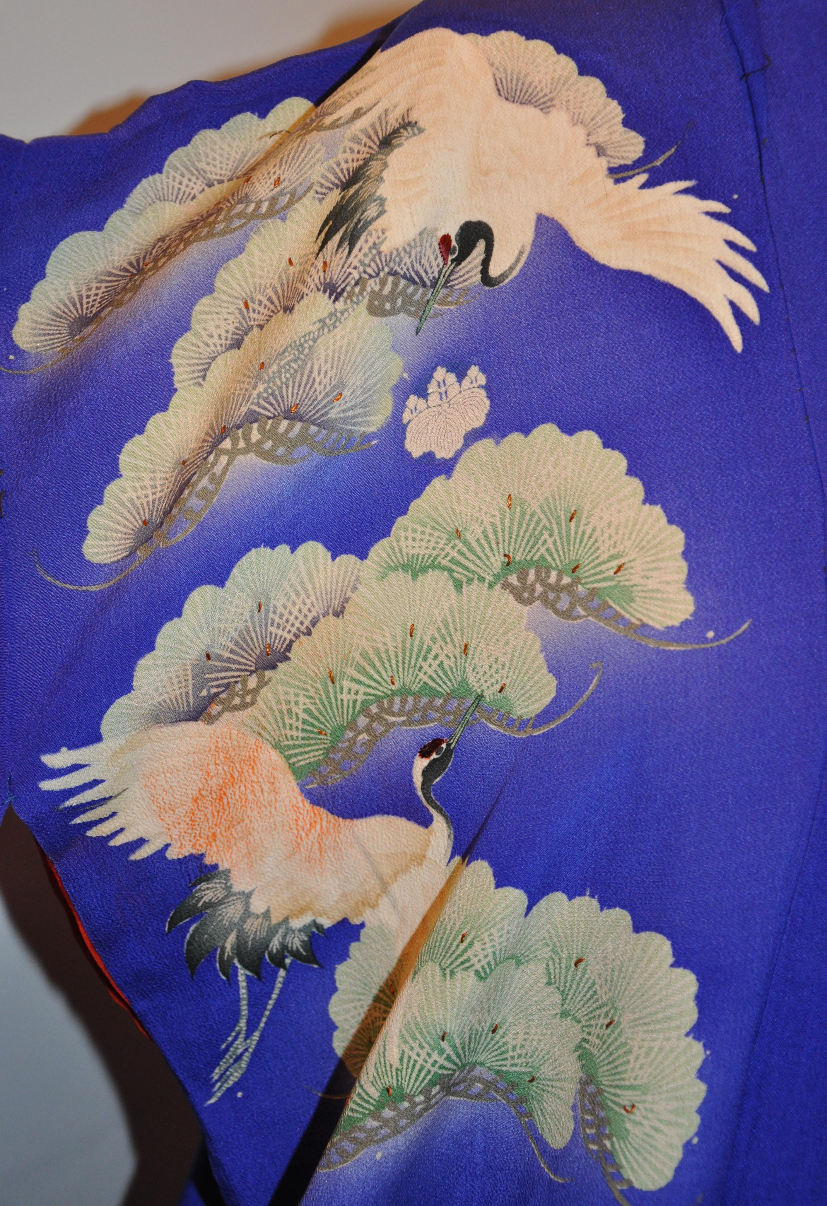 Seidenkimono in Lapisblau „Heaven and Earth Cranes in Flight“ aus Seide im Angebot 5