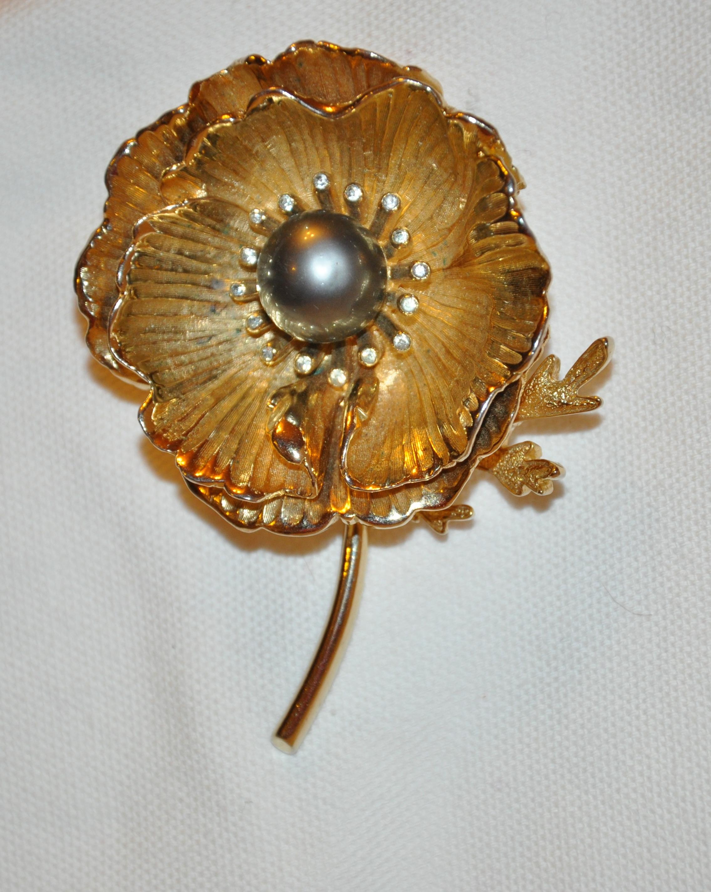        Nettie Rosenstein beautifully large gilded gold vermeil hardware floral brooch detailing a 2-tier layer of petals centered with a large steel-gray 