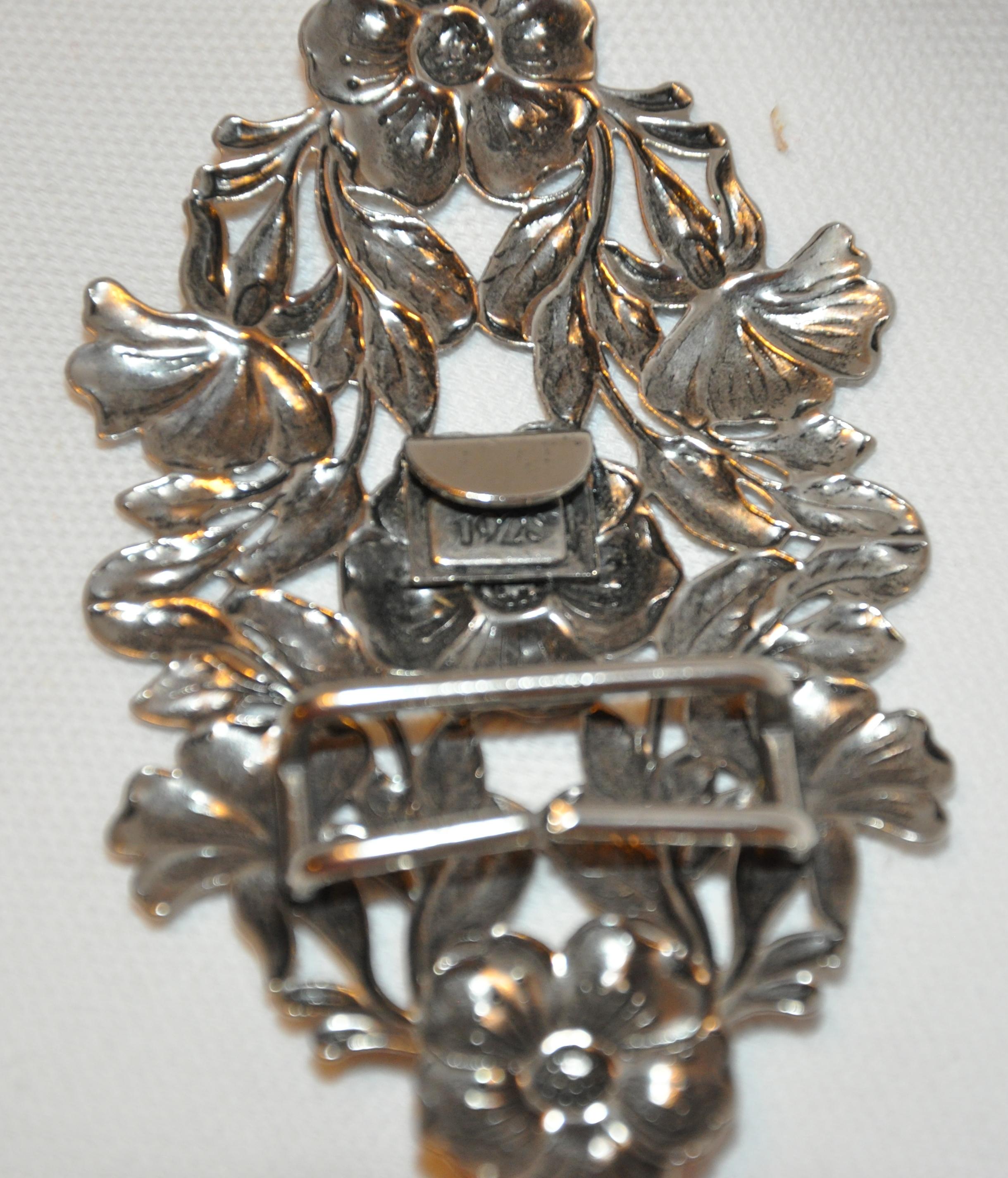 Brown Victorian Silver Etched 