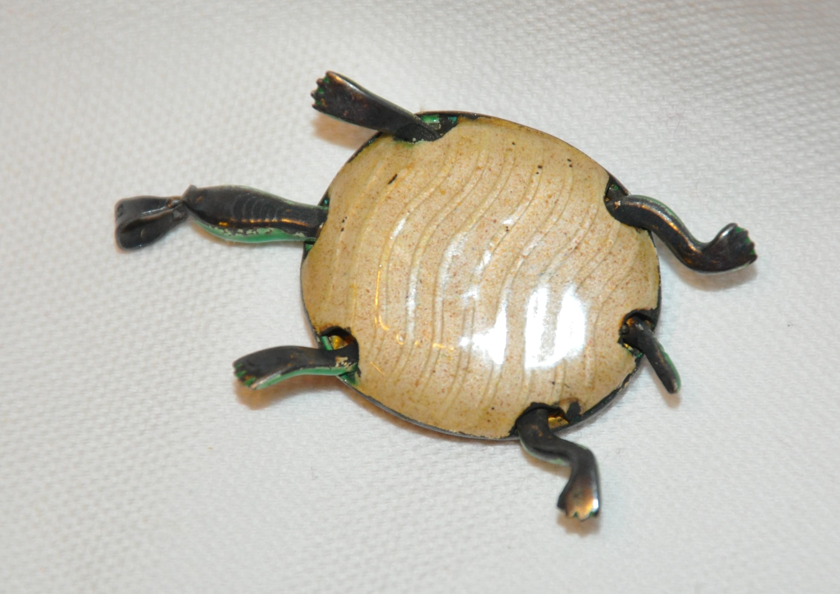 Anhänger „Movable Turtle“ aus Silber mit lapisblauer und meergrüner gebürsteter Emaille im Zustand „Gut“ im Angebot in New York, NY