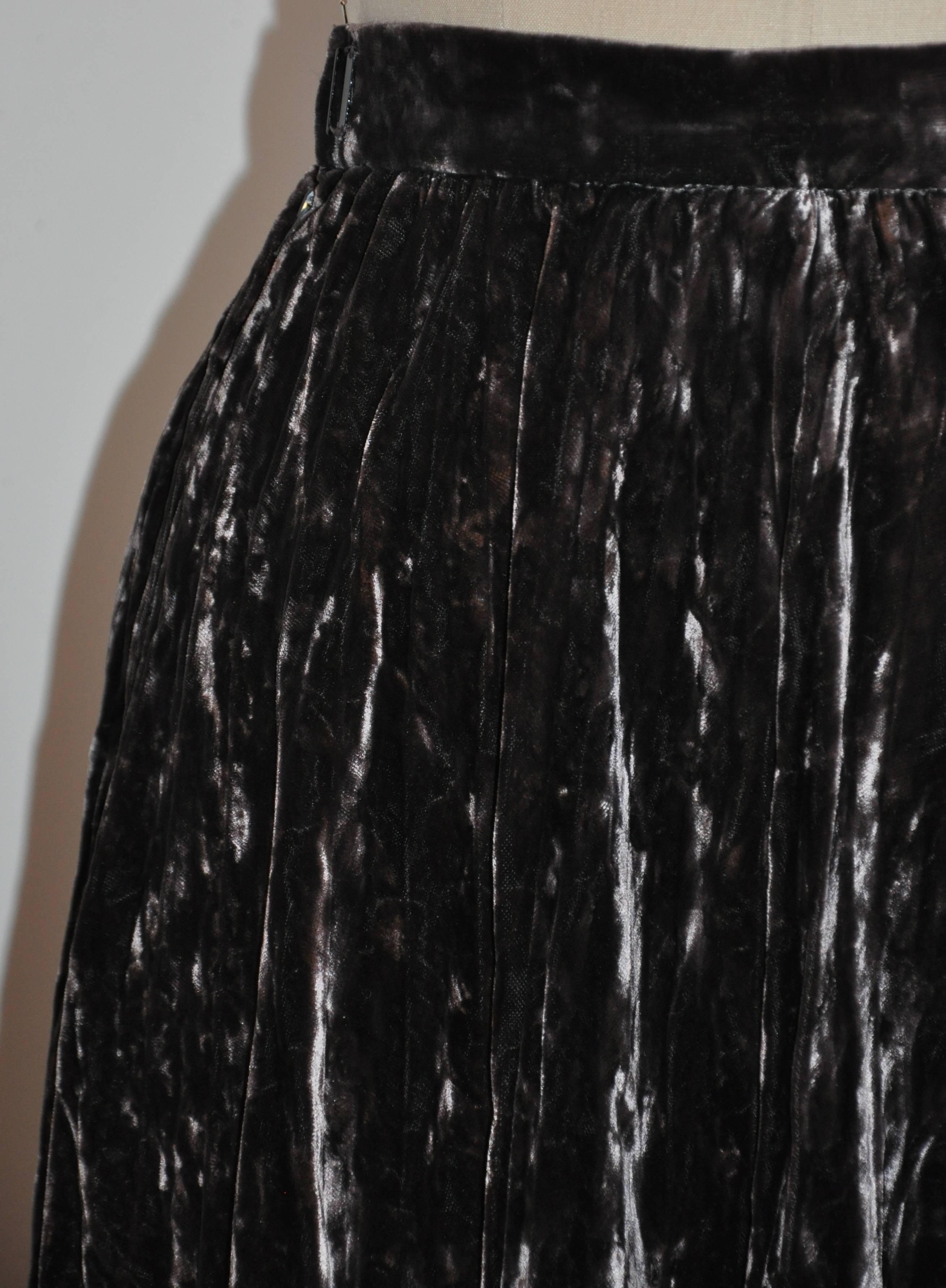 Yves Saint Laurent Crushed Brown Velvet Flared Accordion Maxi Skirt In Good Condition In New York, NY