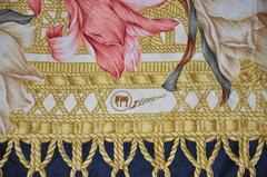 Iinngmel Large Floral Print Silk Scarf