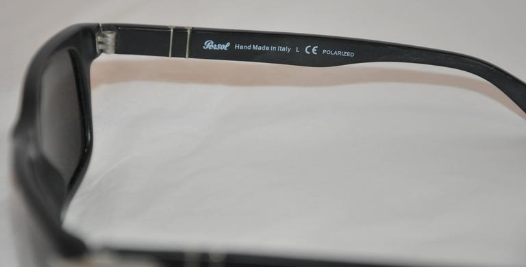 persol matte black