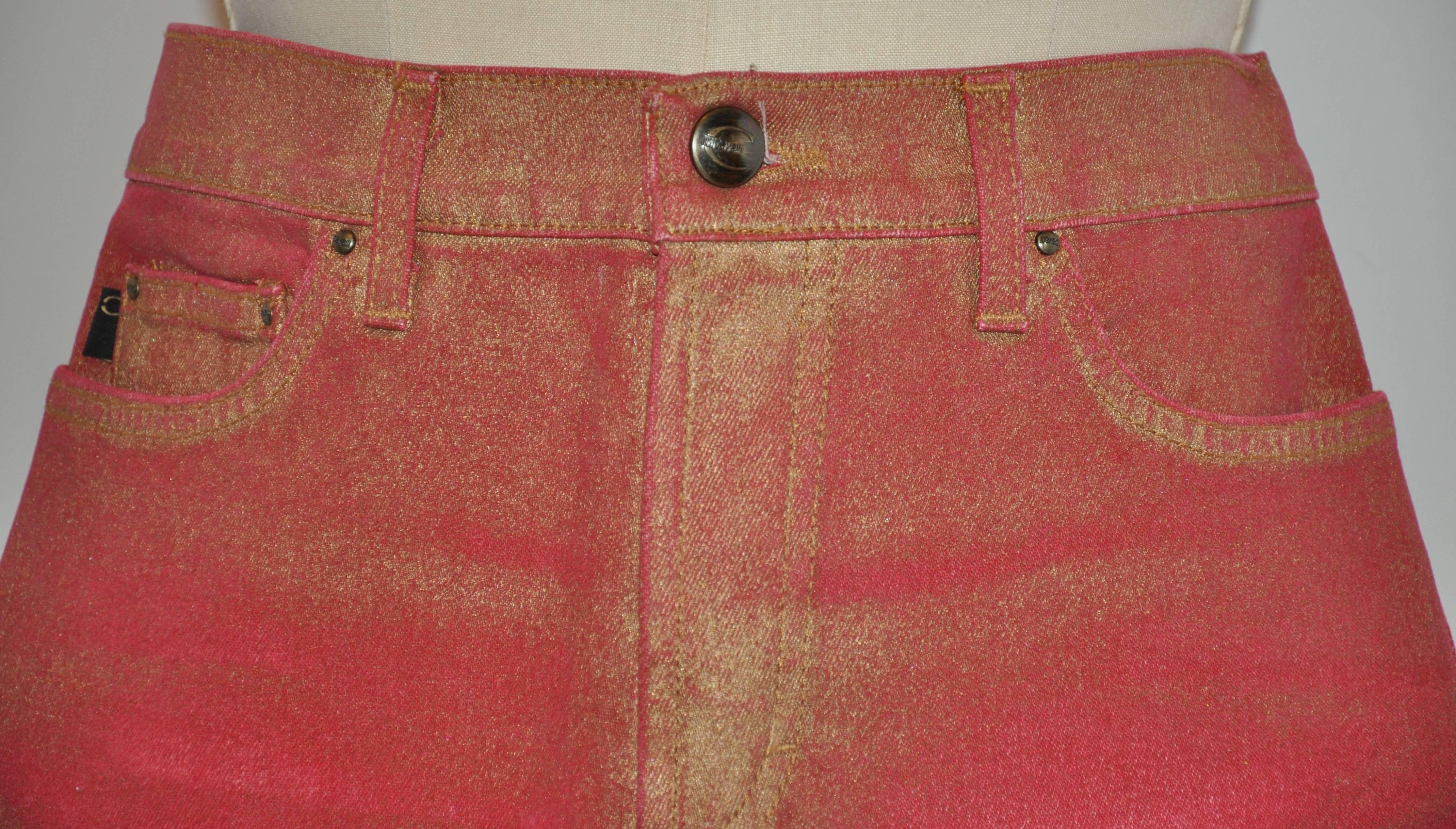           Roberto Cavalli wonderfully wicked metallic red with gold stretch 5-pocket jean style pants measures 29 1/2