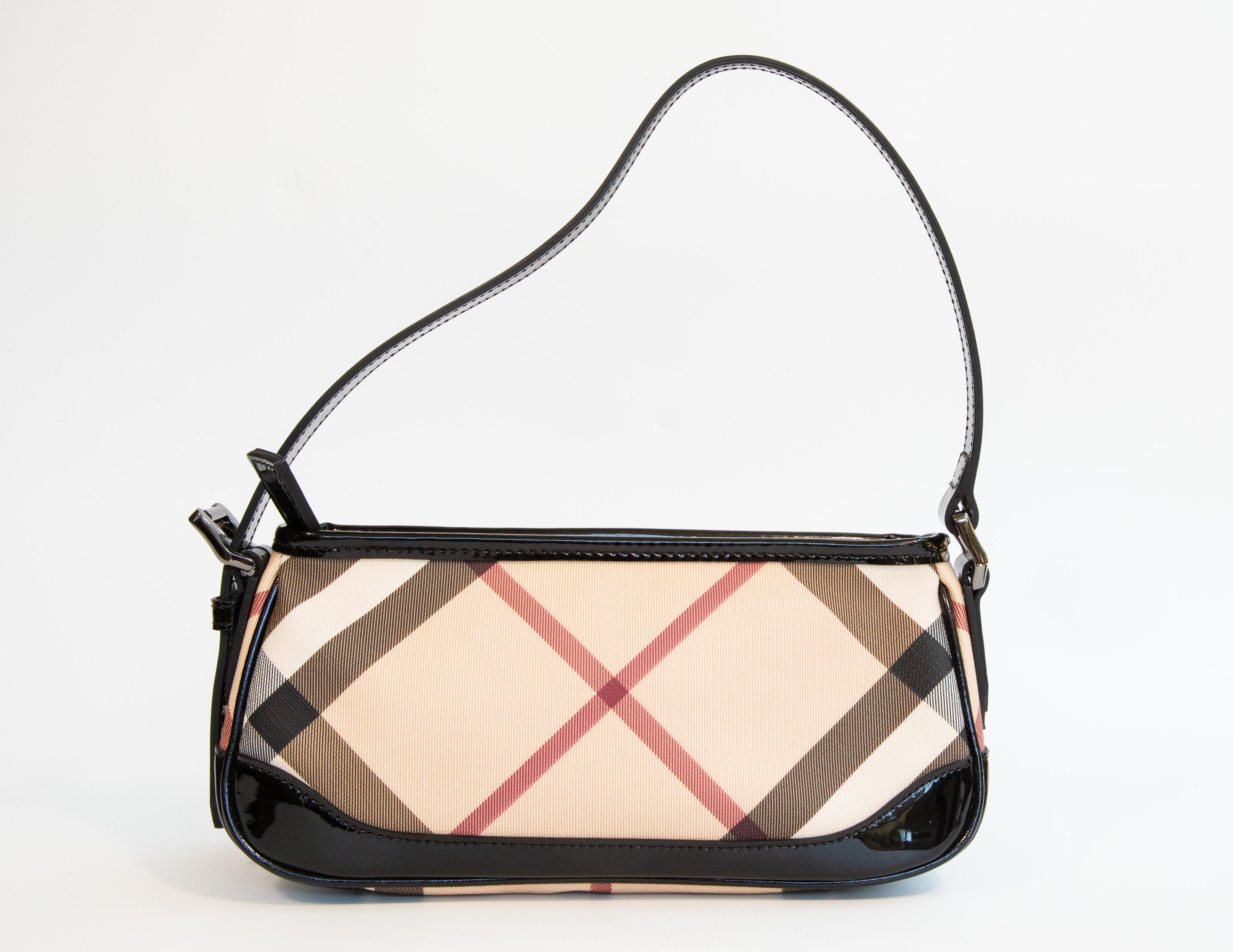 Beige Années 2000 Burberry Multicolore Nova Check PVC Canvas Shoulder Bag Clutch Eevening Bag en vente