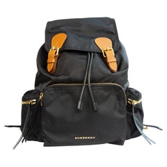 Zaino Burberry in nylon nero degli anni 2000